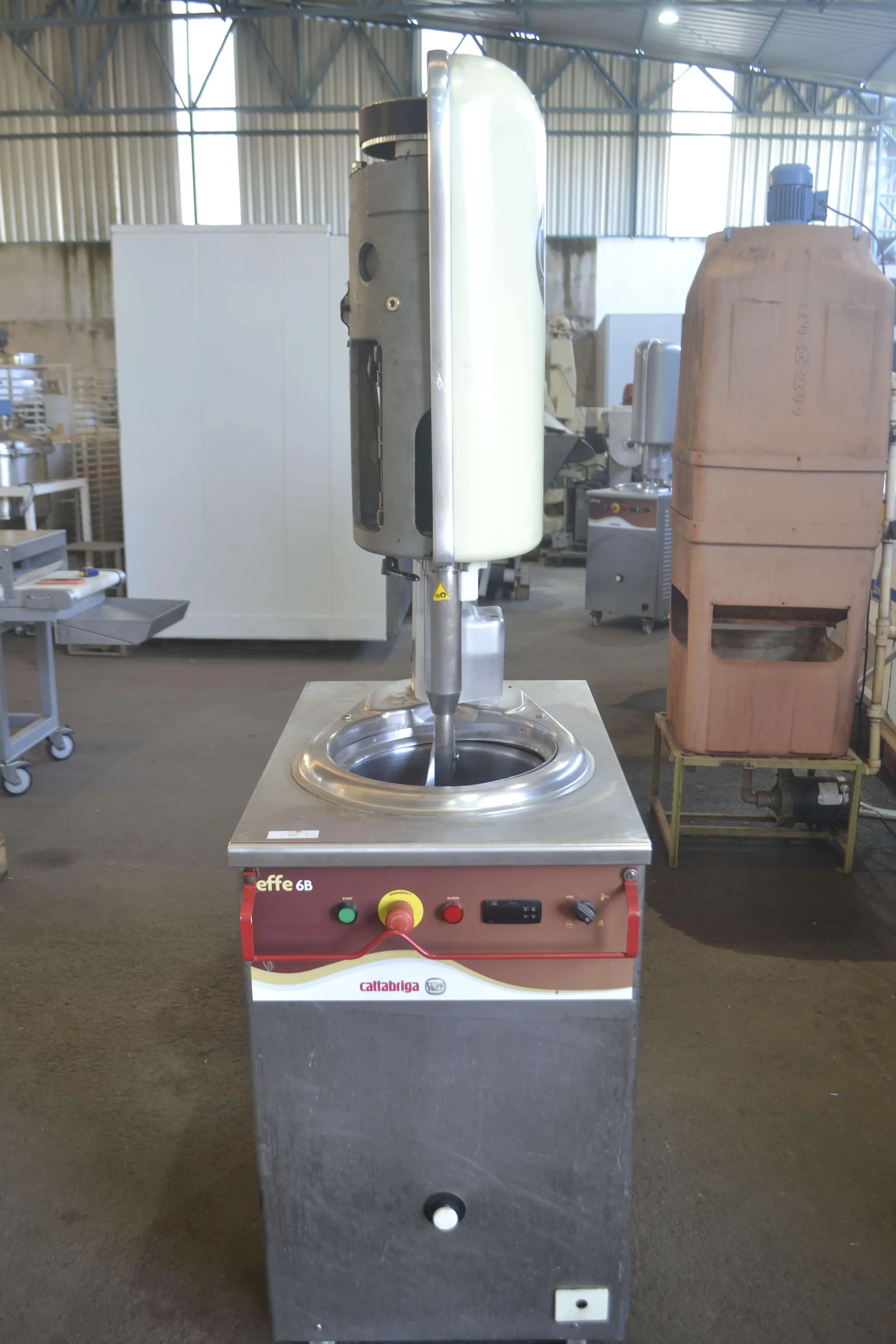 produtora-de-sorvete-vertical-marca-cattabriga