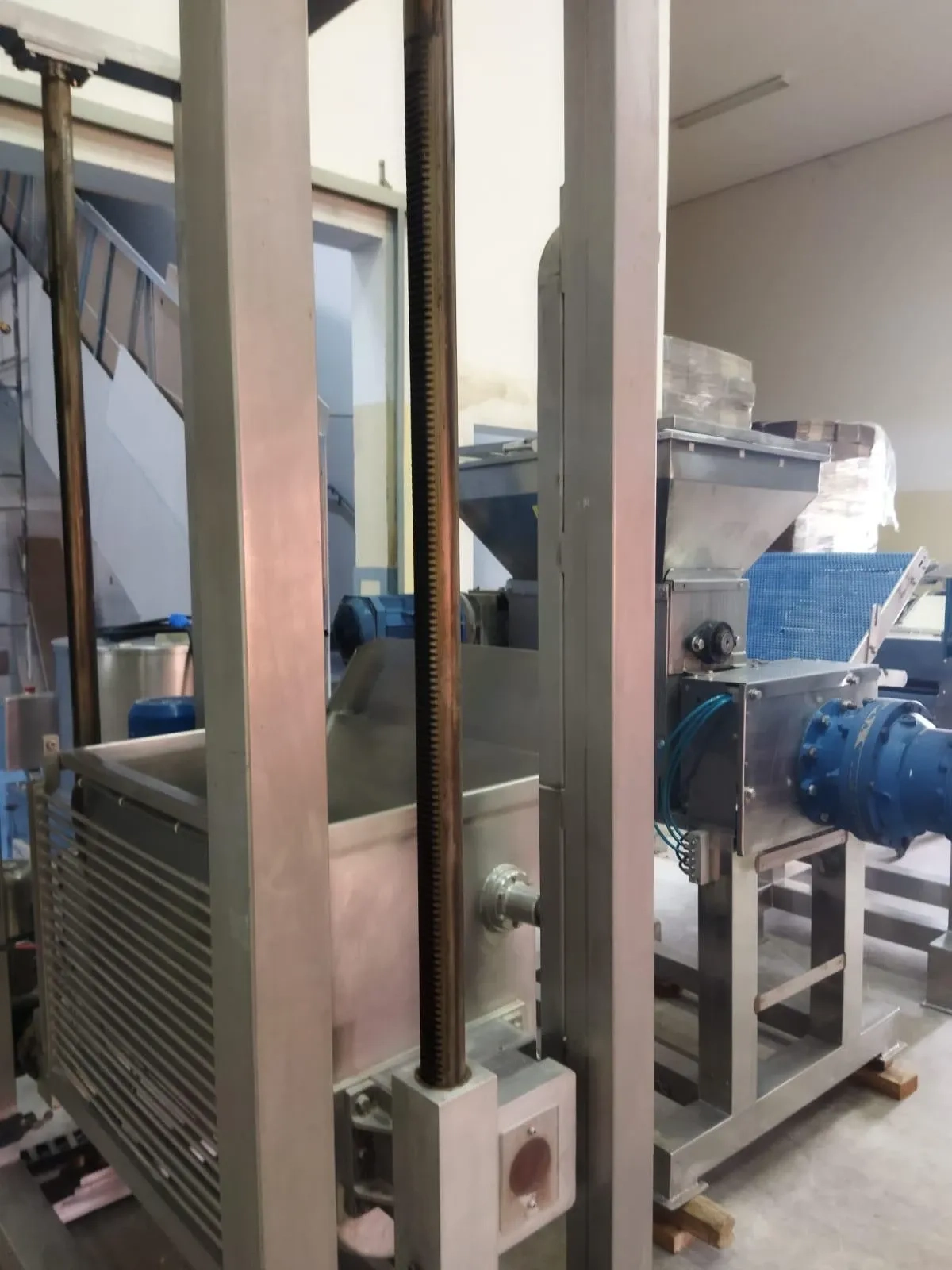 linha-automatica-de-fabricacao-de-talharim-300-kg-hora-marca-dominioni