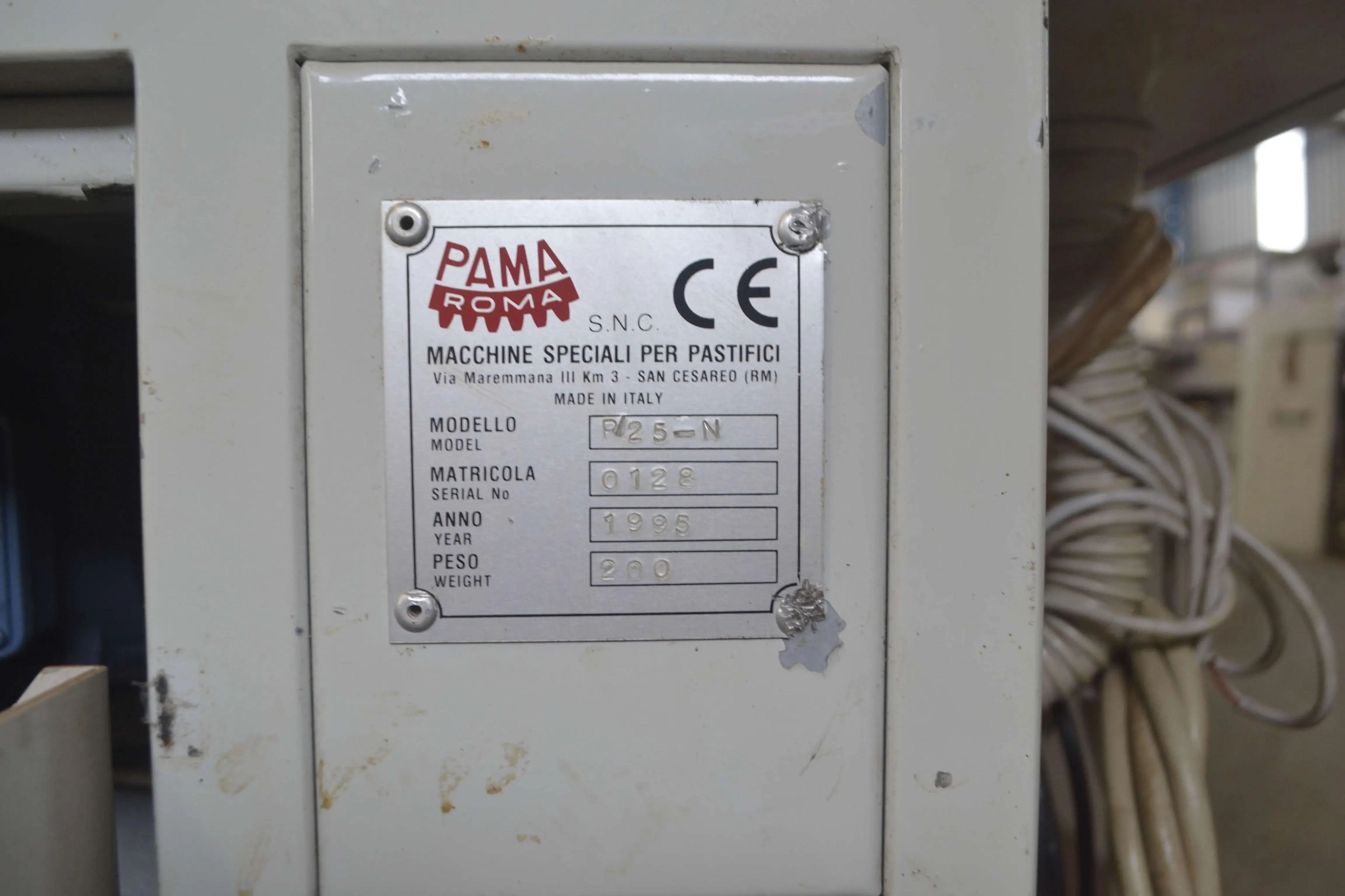 masseira-esfolhadeira-e-extrusora-capacidade-25-kg-hora-marca-pama-roma