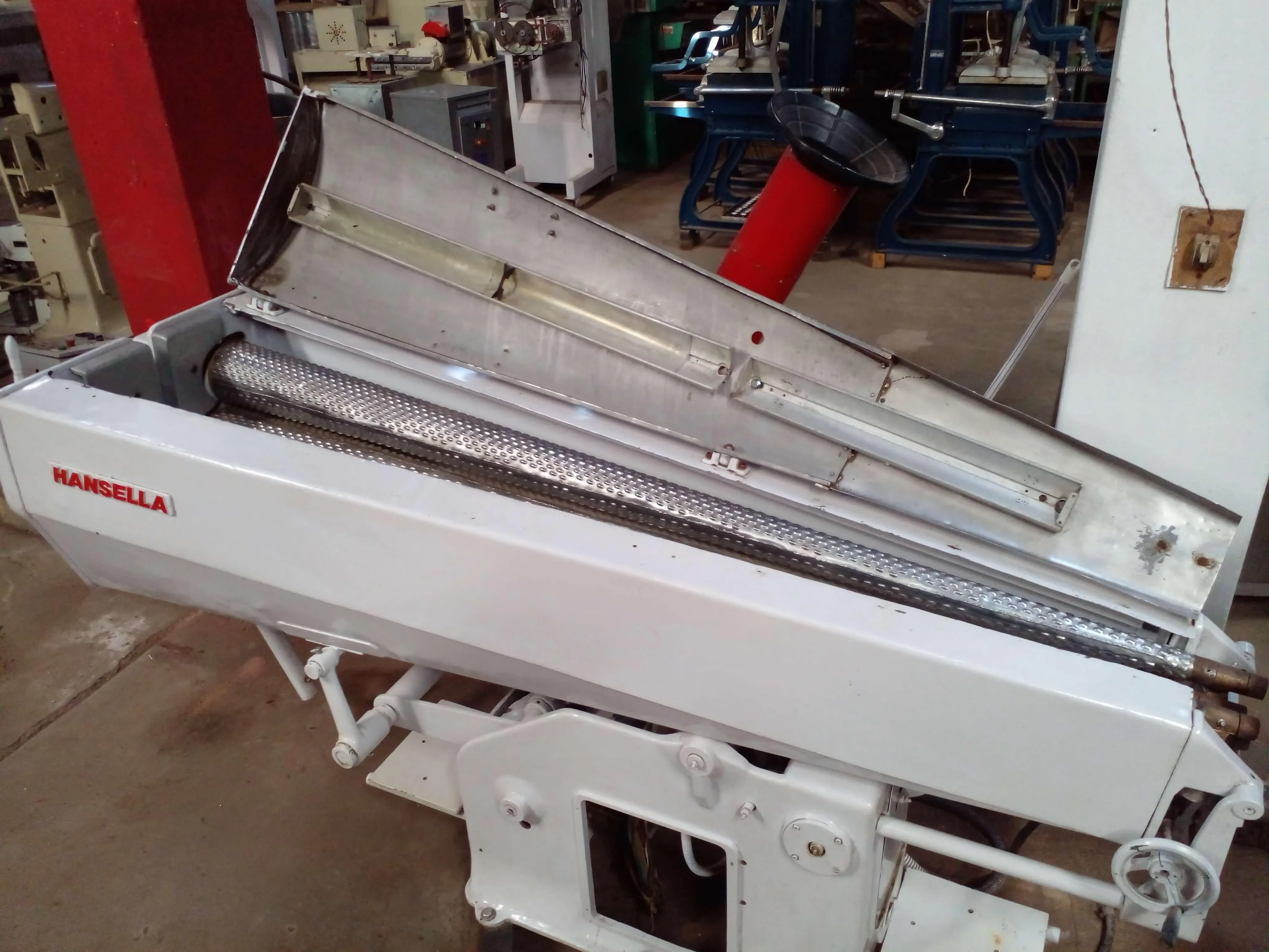 linha-de-fabricacao-de-bala-dura-500-kg-hora-marca-hansella-verk