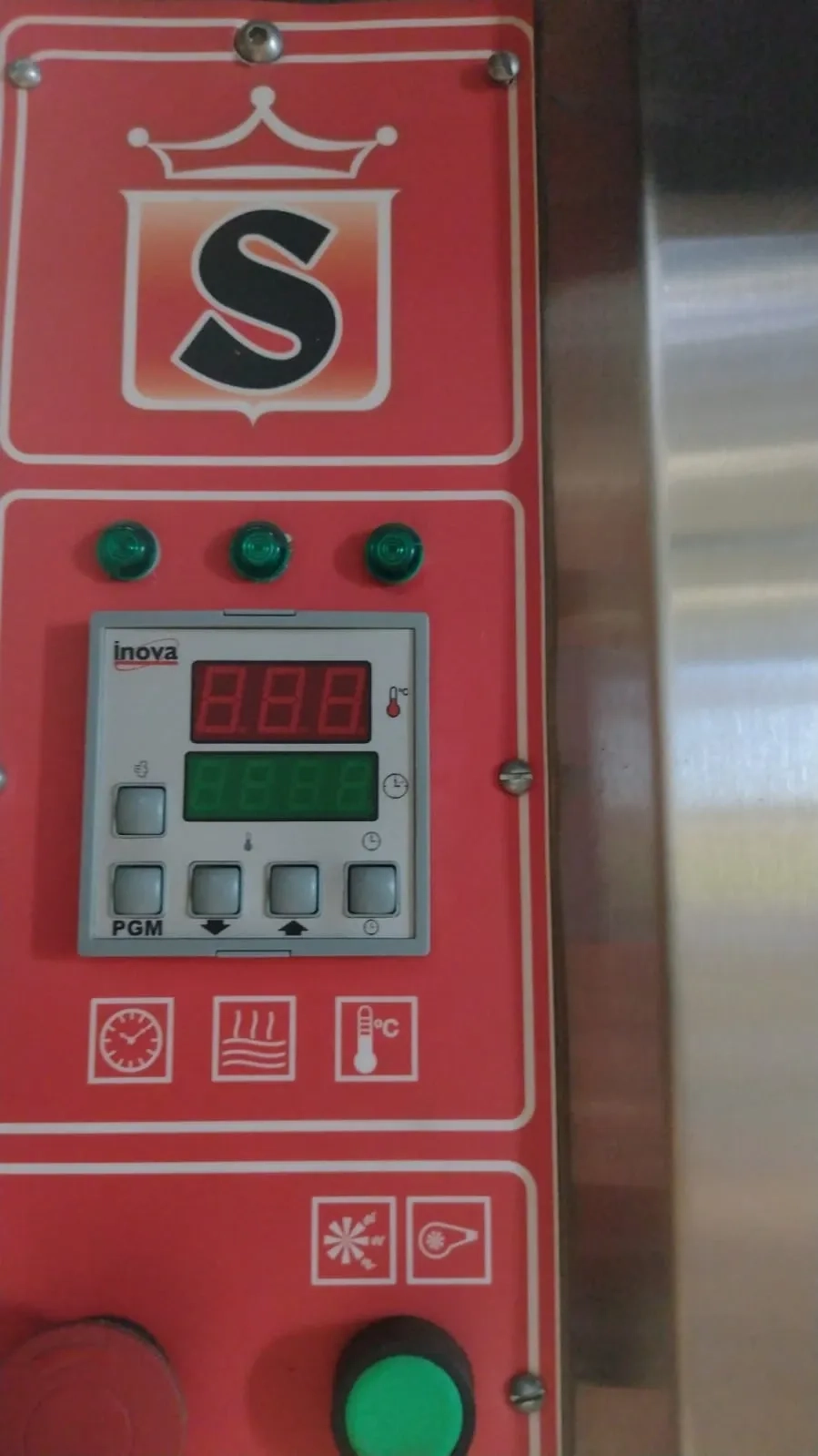 forno-rotativo-a-gas-em-inox-com-carrinho-duplo-marca-supremax