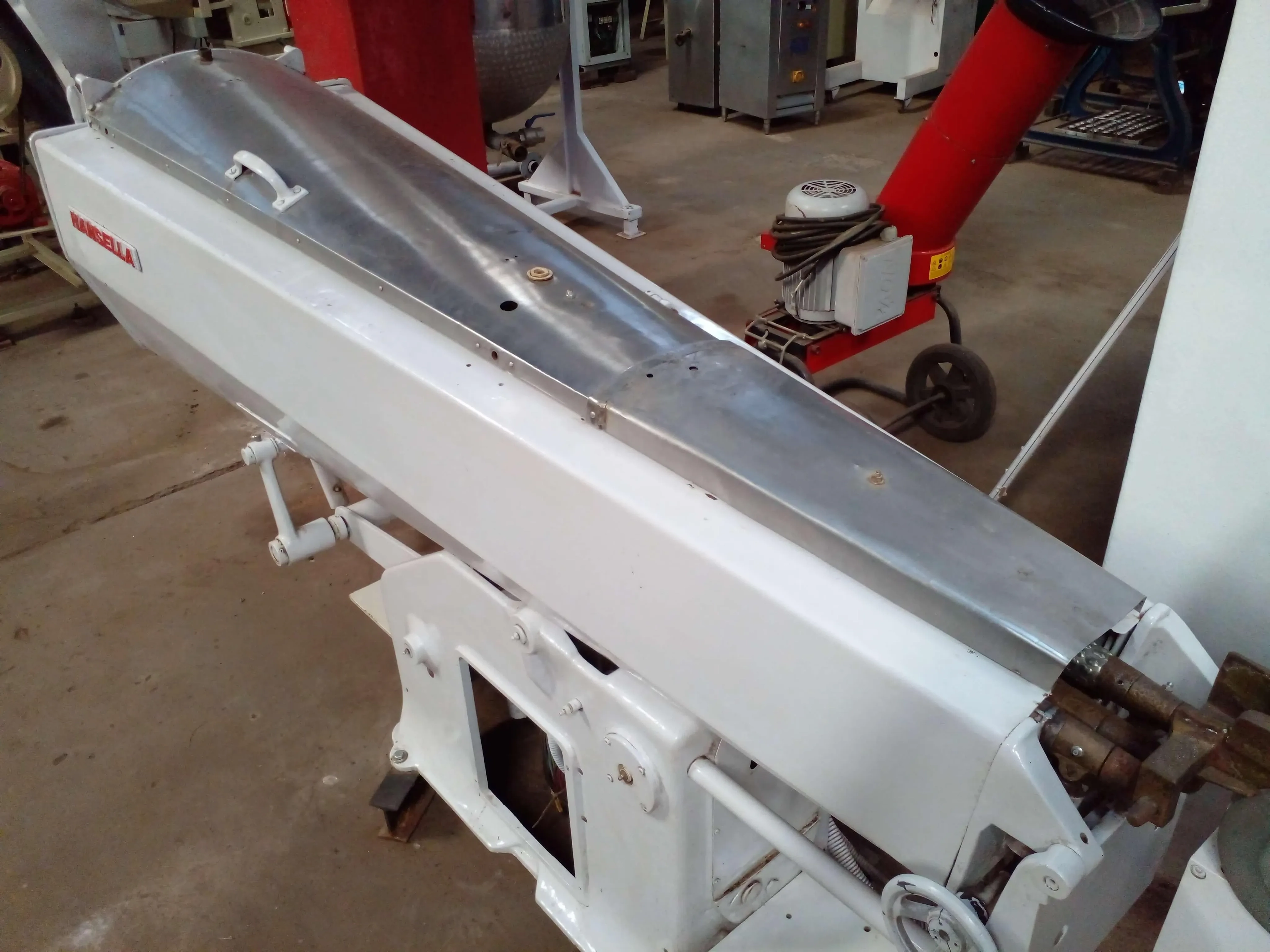 linha-de-fabricacao-de-bala-dura-500-kg-hora-marca-hansella-verk