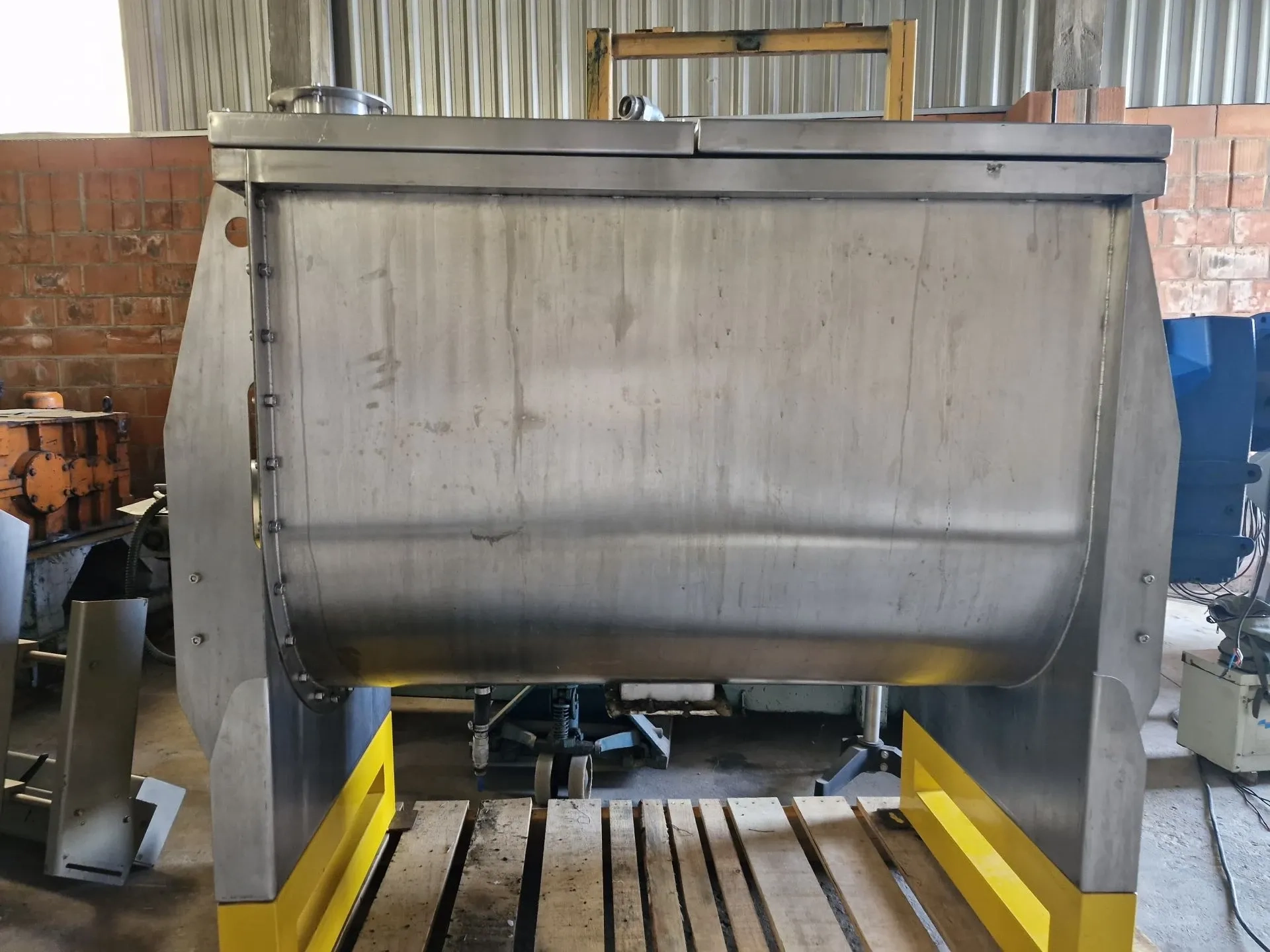 misturador-ribbon-blender-capacidade-1000-litros