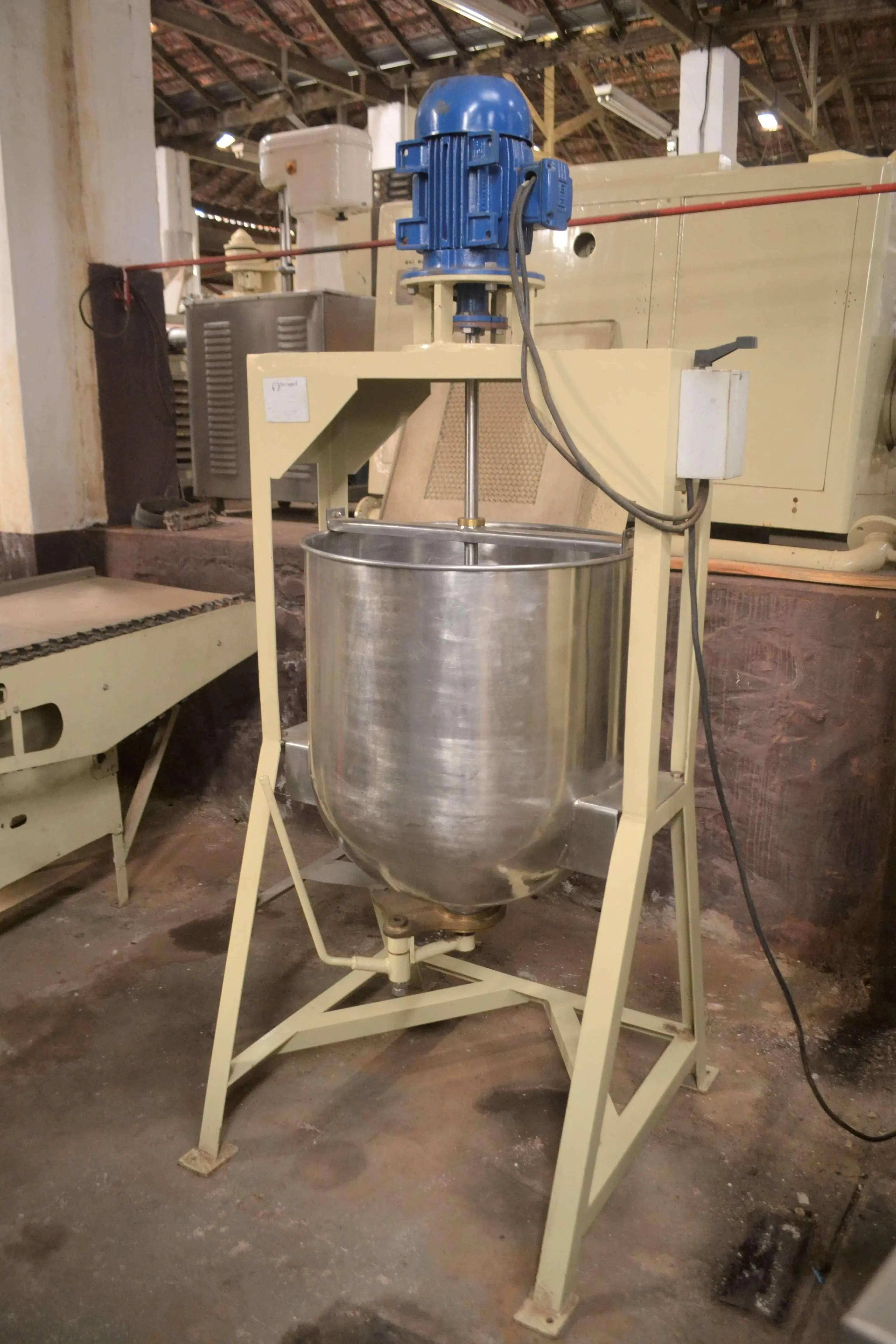 tacho-misturador-capacidade-180-litros