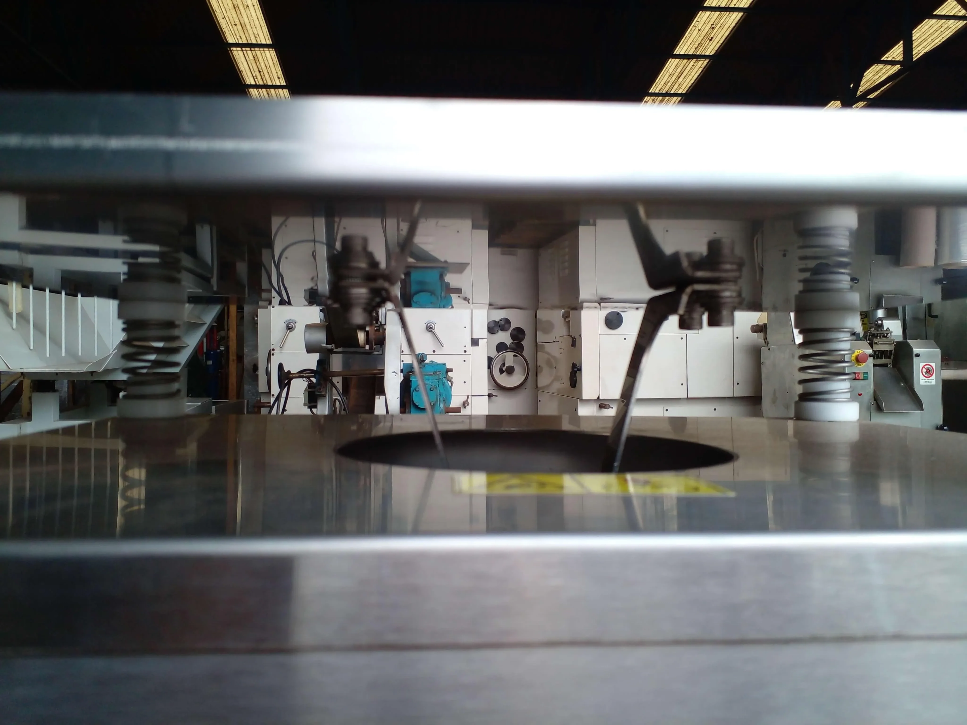 mesa-vibratoria-marca-vonin-modelo-vibo