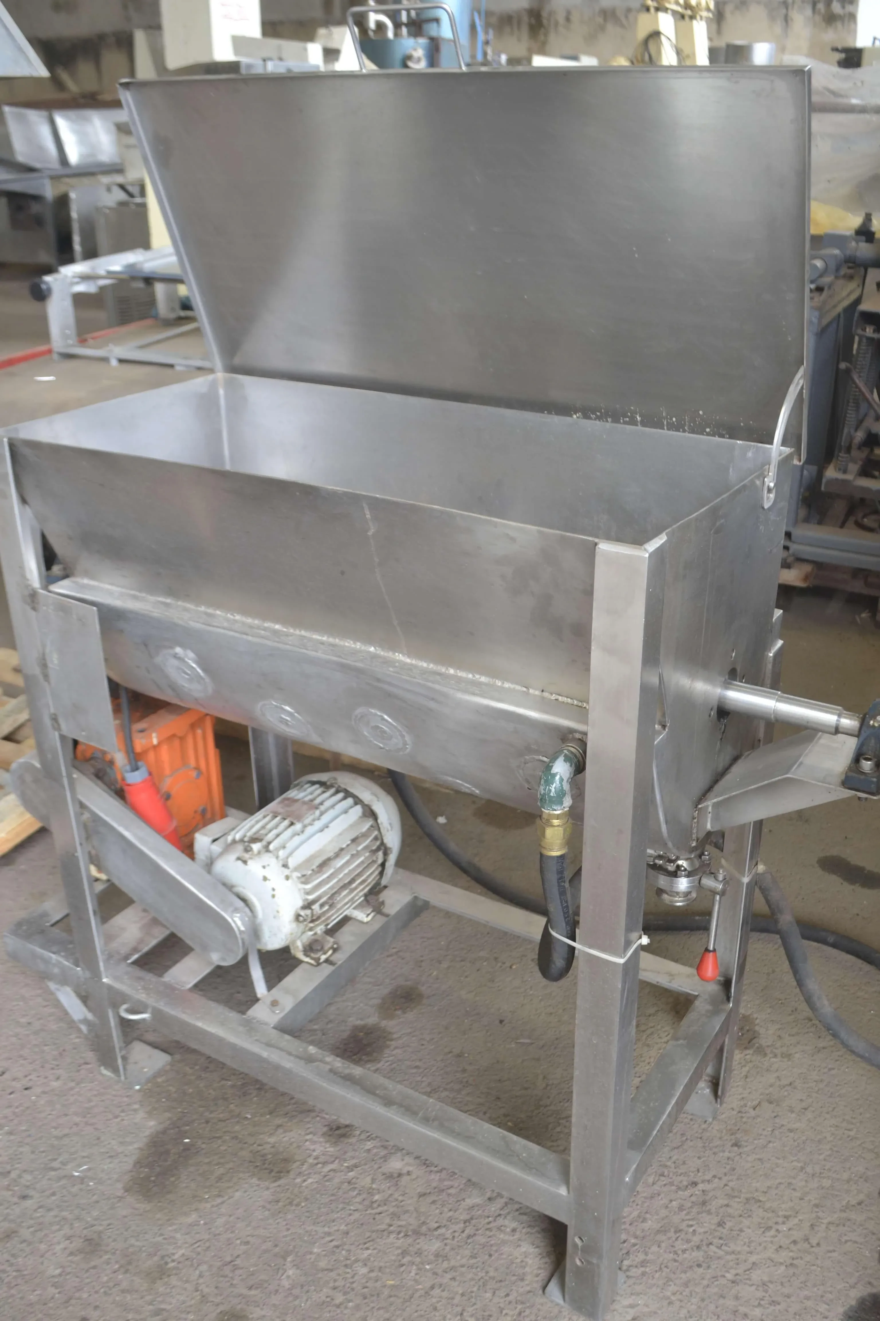 misturador-encamisado-em-aco-inox-capacidade-aproximada-100-litros