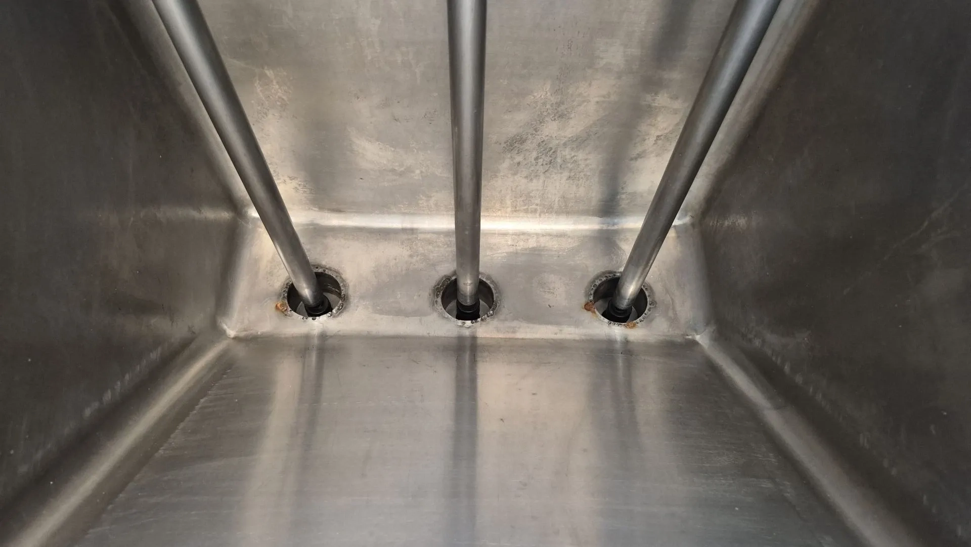 cortadora-e-recheadora-de-pao-de-alho-baguete-e-bolinha-marca-maquinas-dom