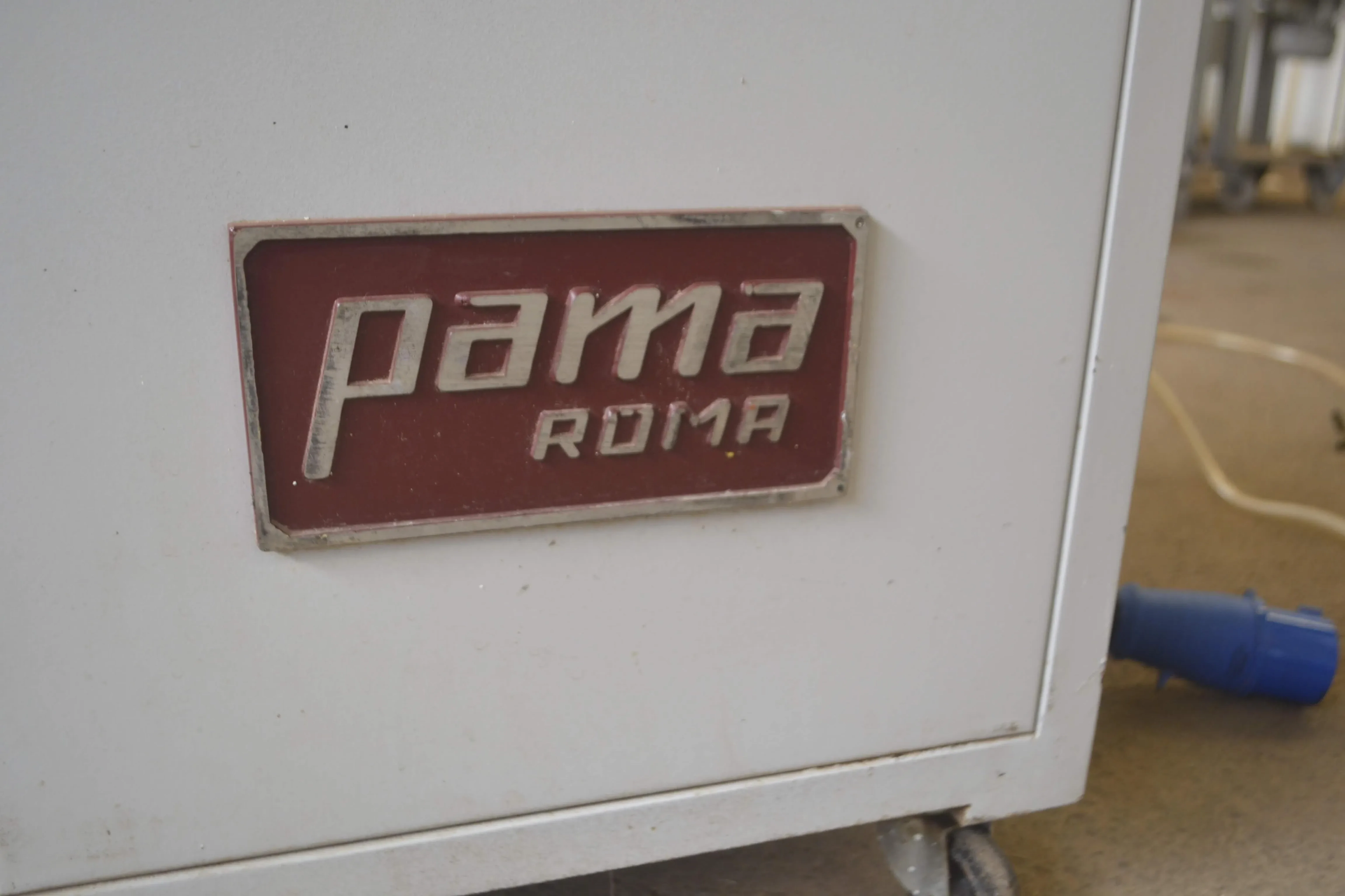 masseira-esfolhadeira-e-extrusora-capacidade-25-kg-hora-marca-pama-roma