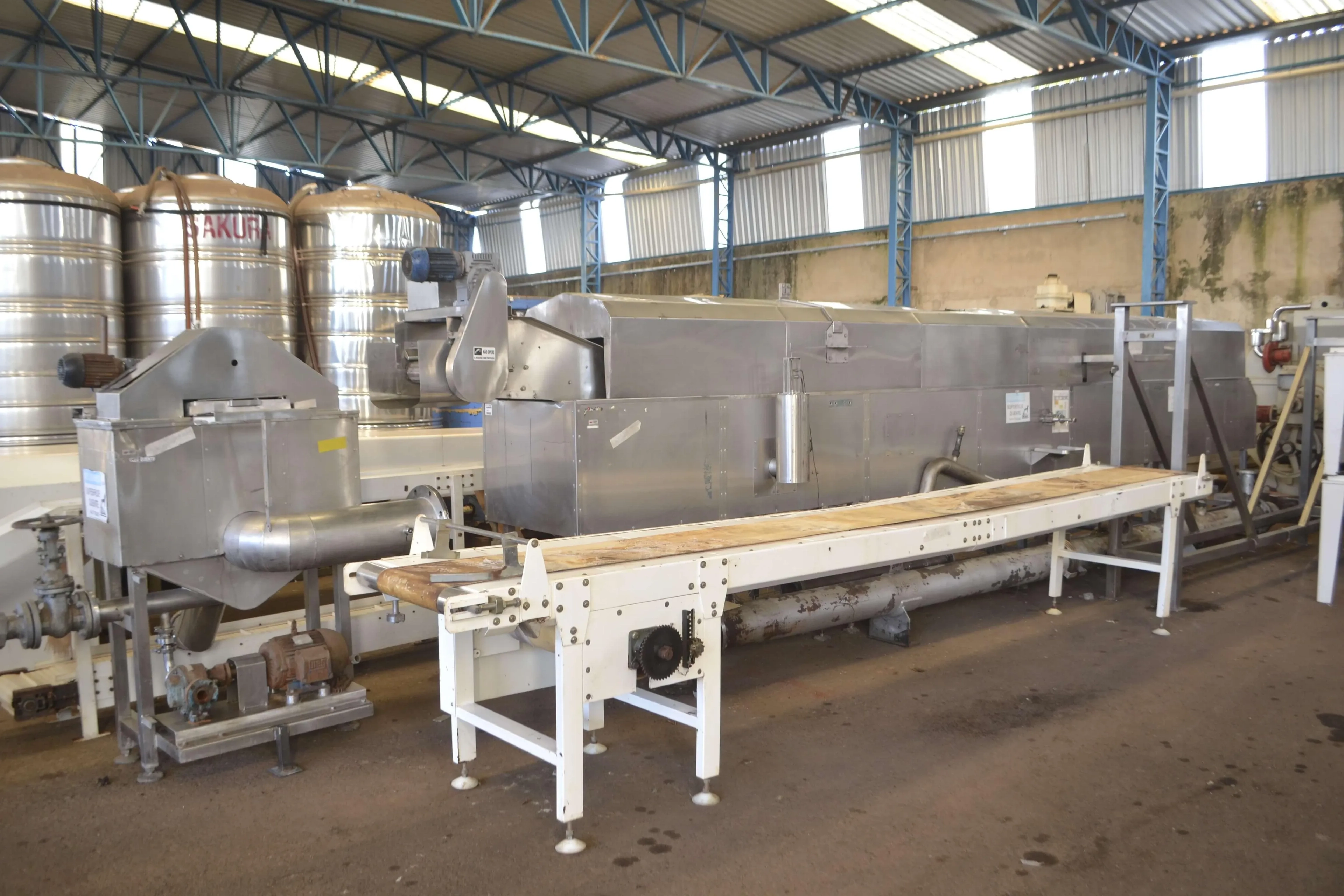 fritador-continuo-para-produtos-de-trigo-350-kg-h-marca-mci