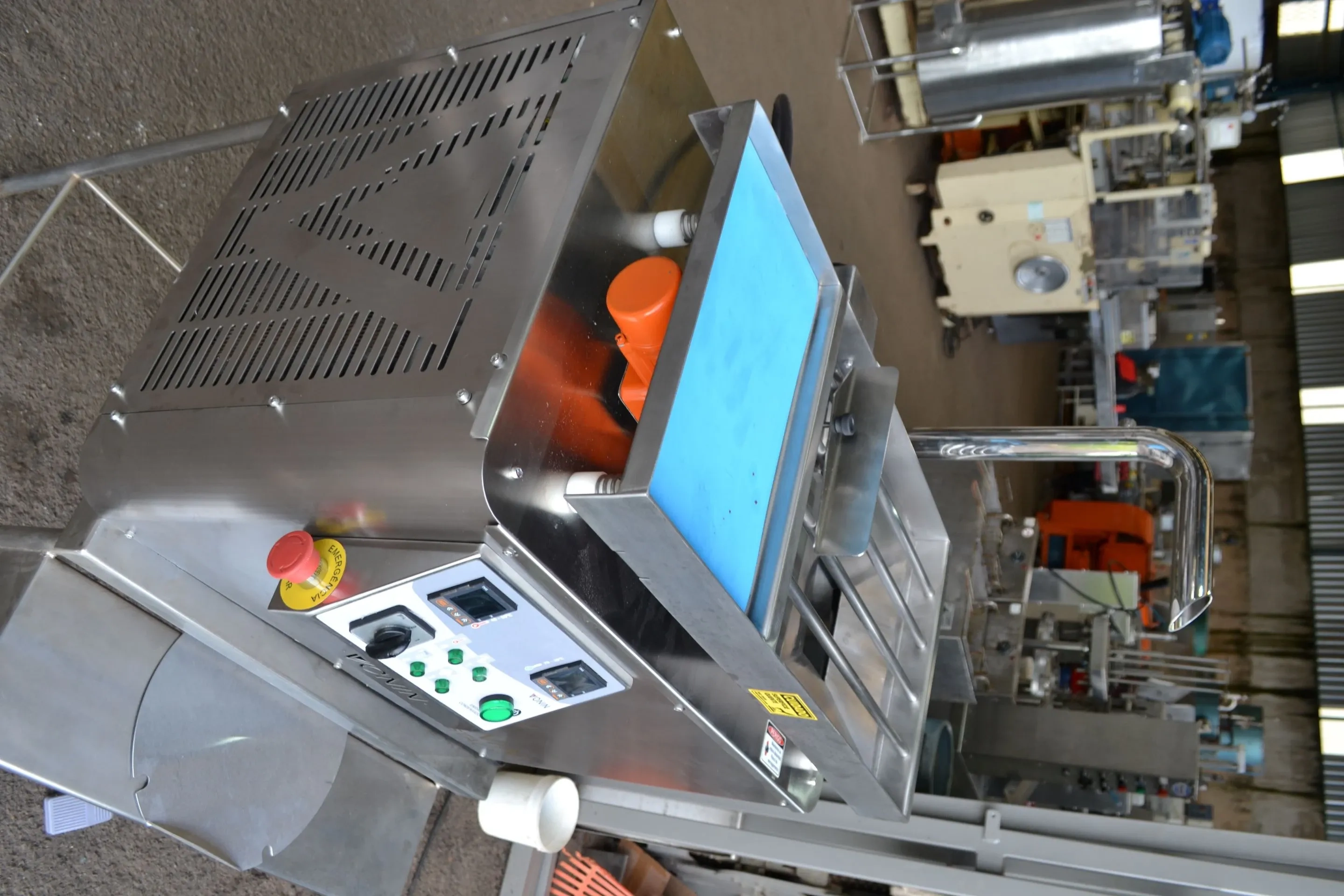 temperadeira-de-chocolate-marca-vonin-modelo-crystal-t-10