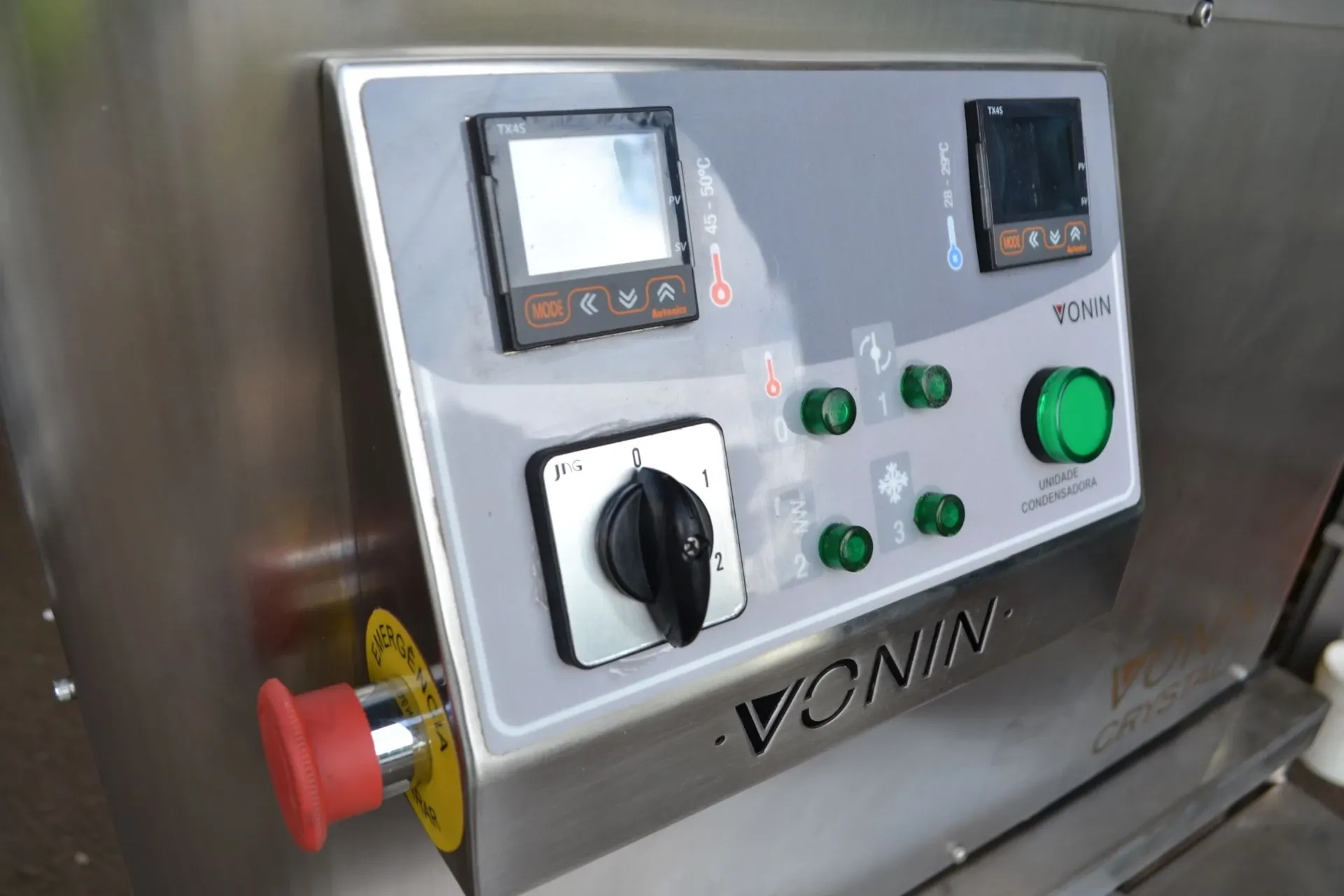 temperadeira-de-chocolate-marca-vonin-modelo-crystal-t-10