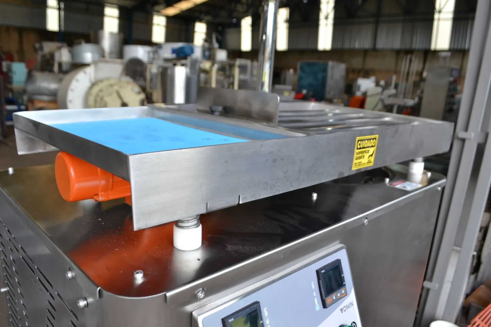 temperadeira-de-chocolate-marca-vonin-modelo-crystal-t-10