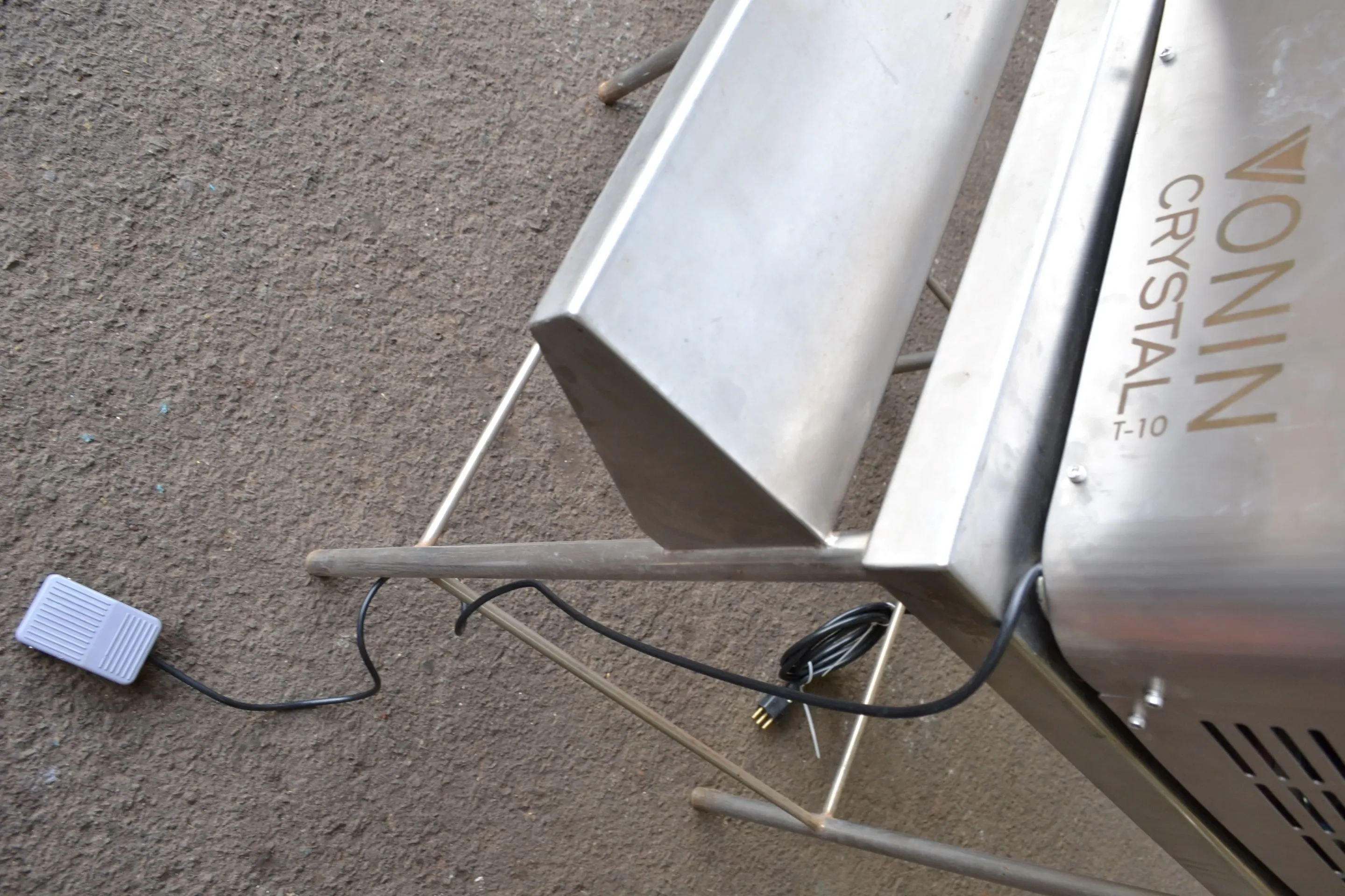 temperadeira-de-chocolate-marca-vonin-modelo-crystal-t-10