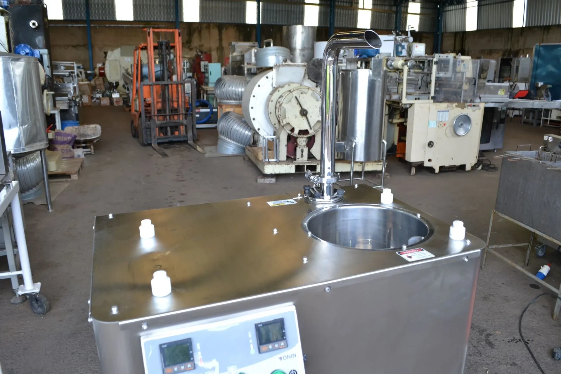 temperadeira-de-chocolate-marca-vonin-modelo-crystal-t-10