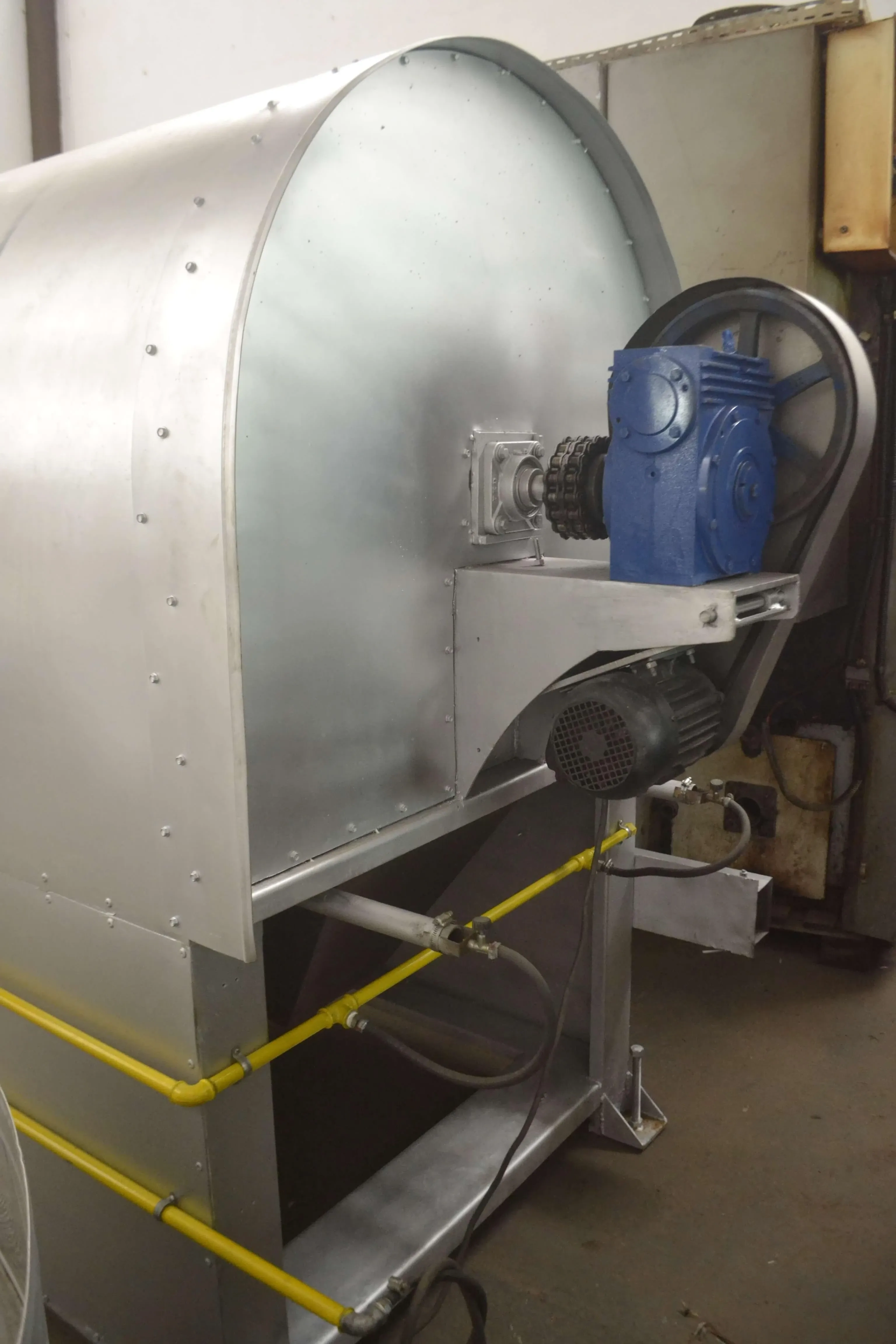 torrador-de-cafe-com-resfriador-capacidade-200-kg