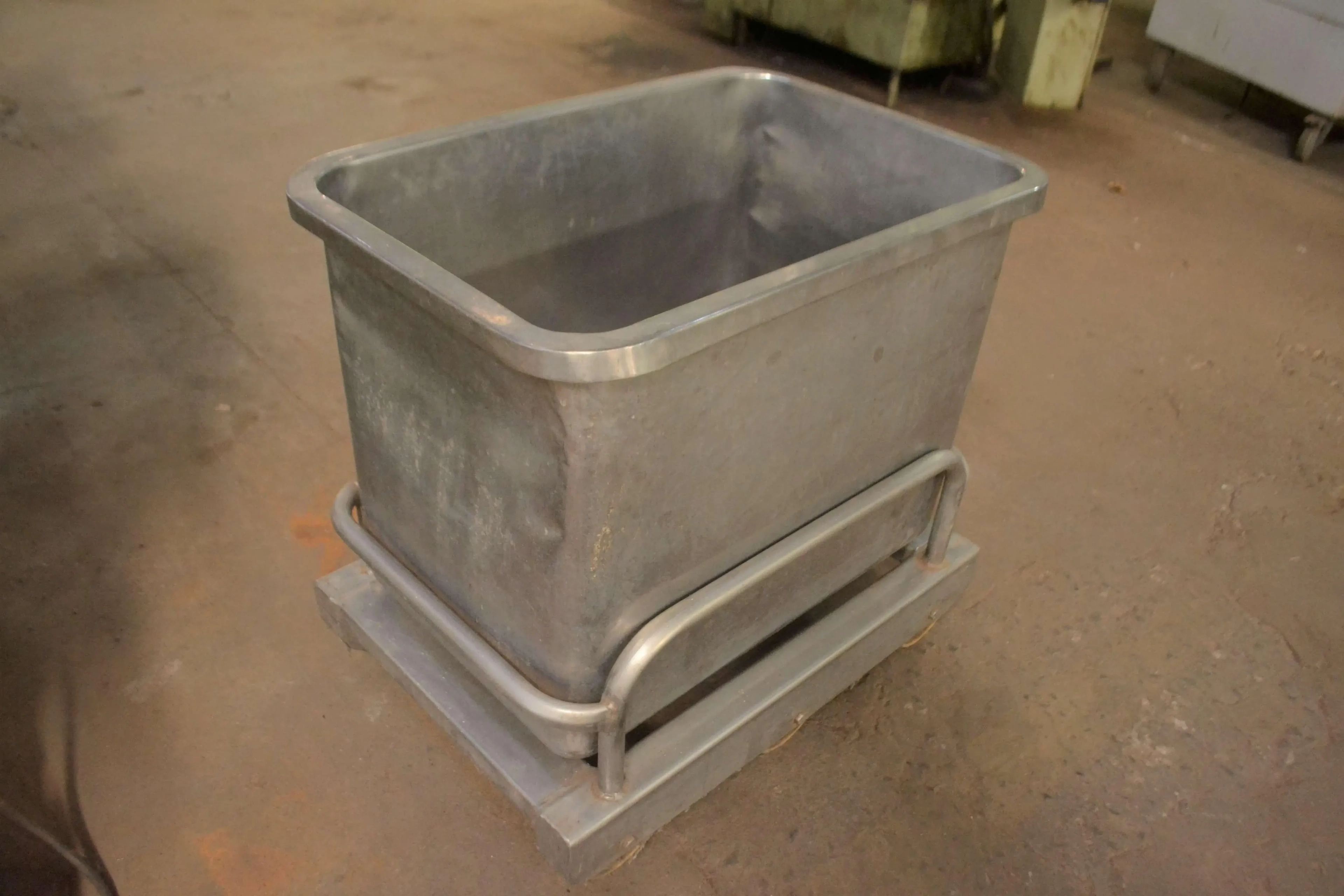 carrinhos-em-aco-inox-vemag