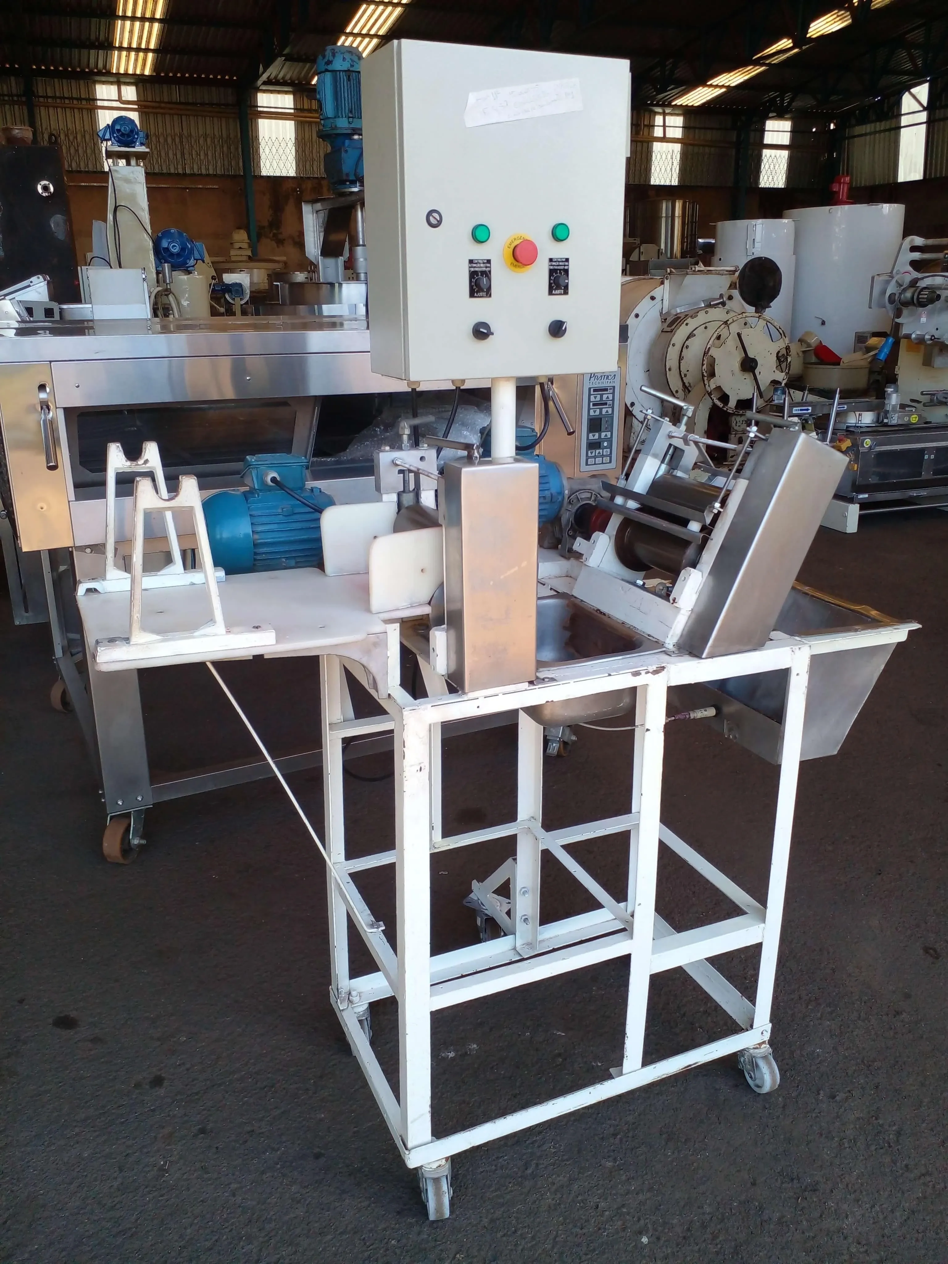 linha-de-fabricacao-de-massa-de-pastel