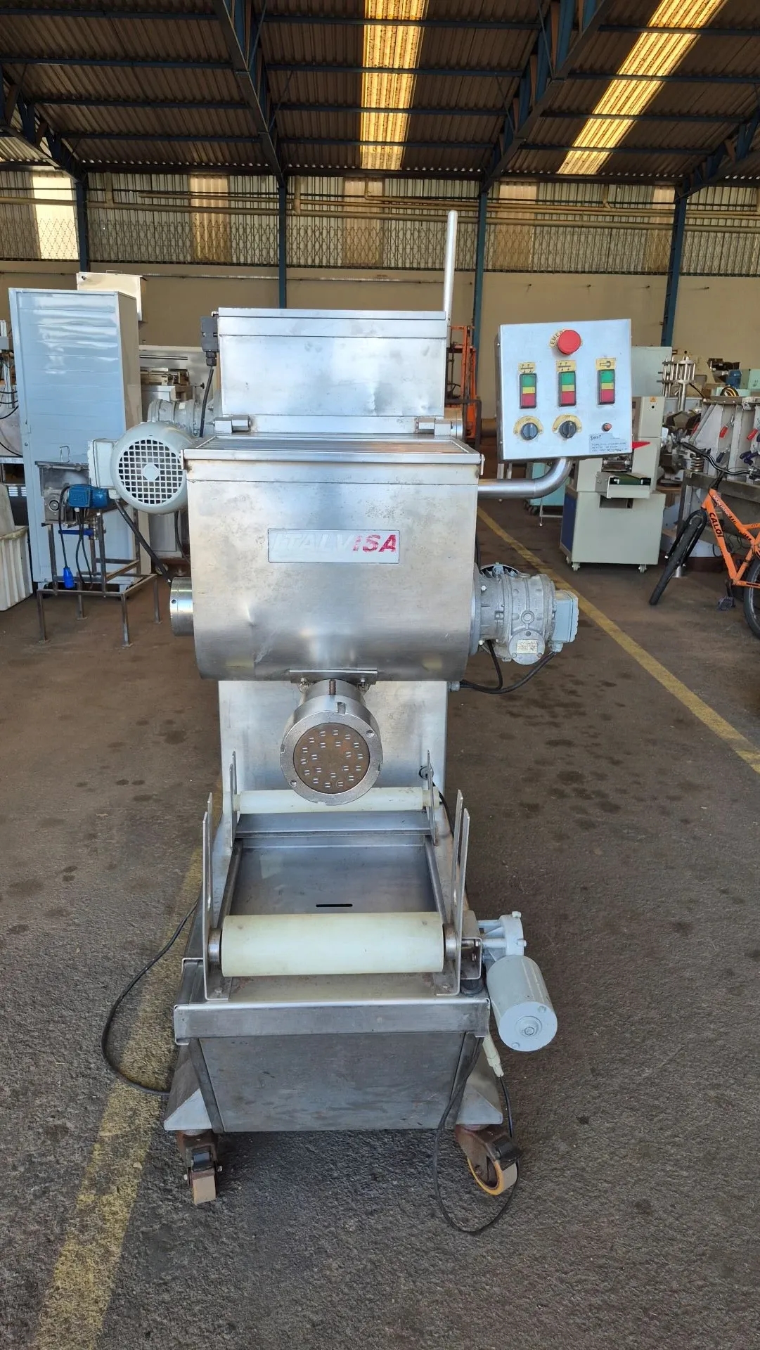 extrusora-massas-marca-italvisa-modelo-pastaia-p55