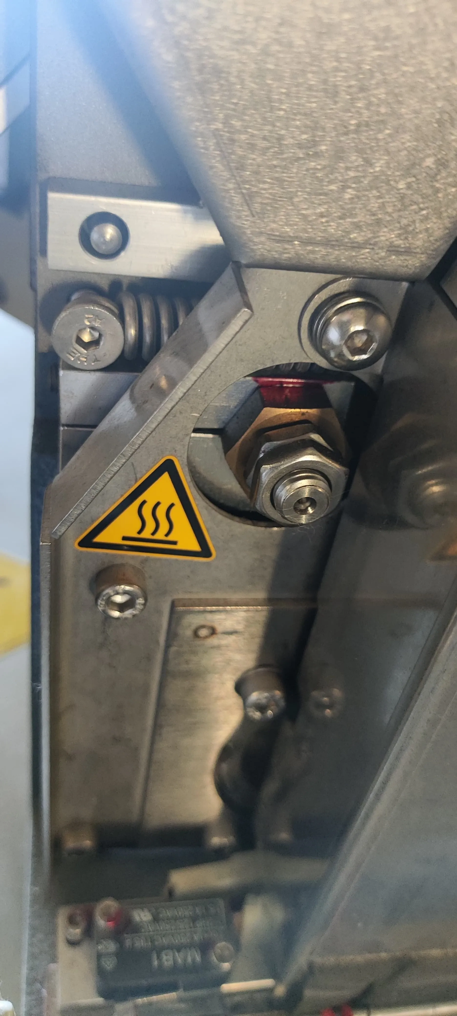 tri-cilindro-refinador-de-rolos-de-bancada-marca-exakt