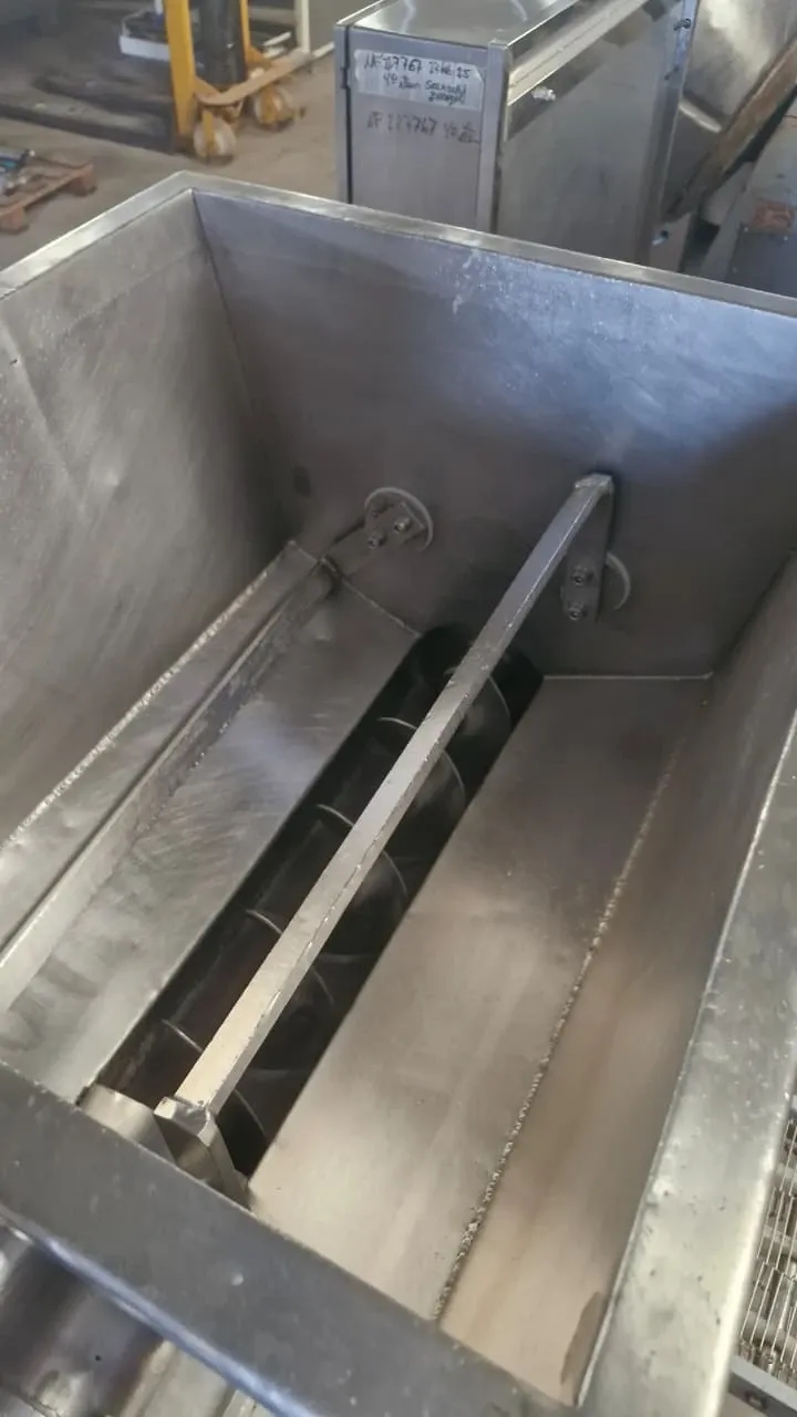 formadora-de-hamburguer-em-aco-inox-marca-sampafi