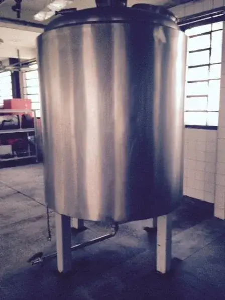 tanque-tina-de-maturacao-de-2000-litros
