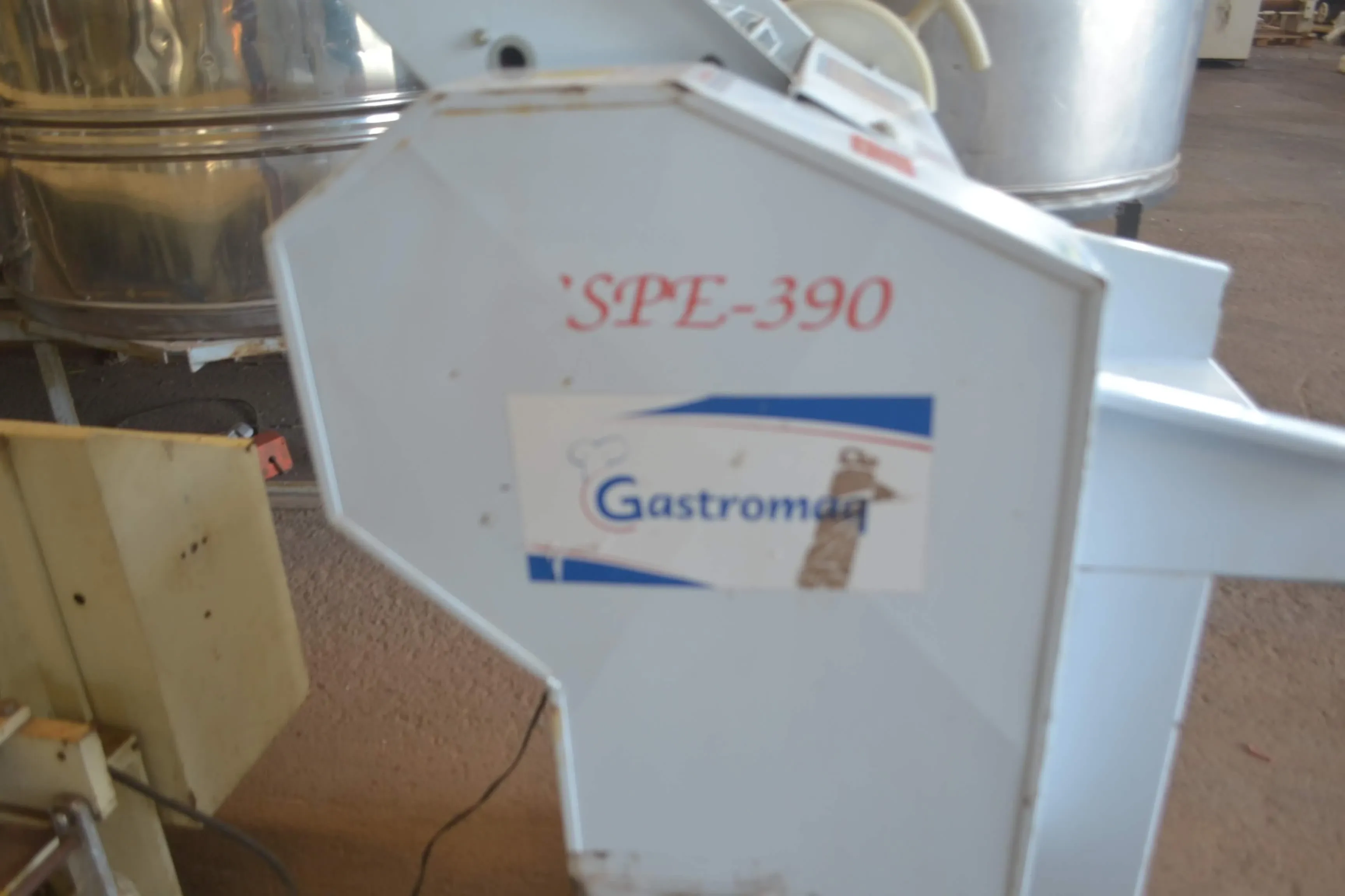 cilindro-com-pedestal-400-mm-marca-gastromaq