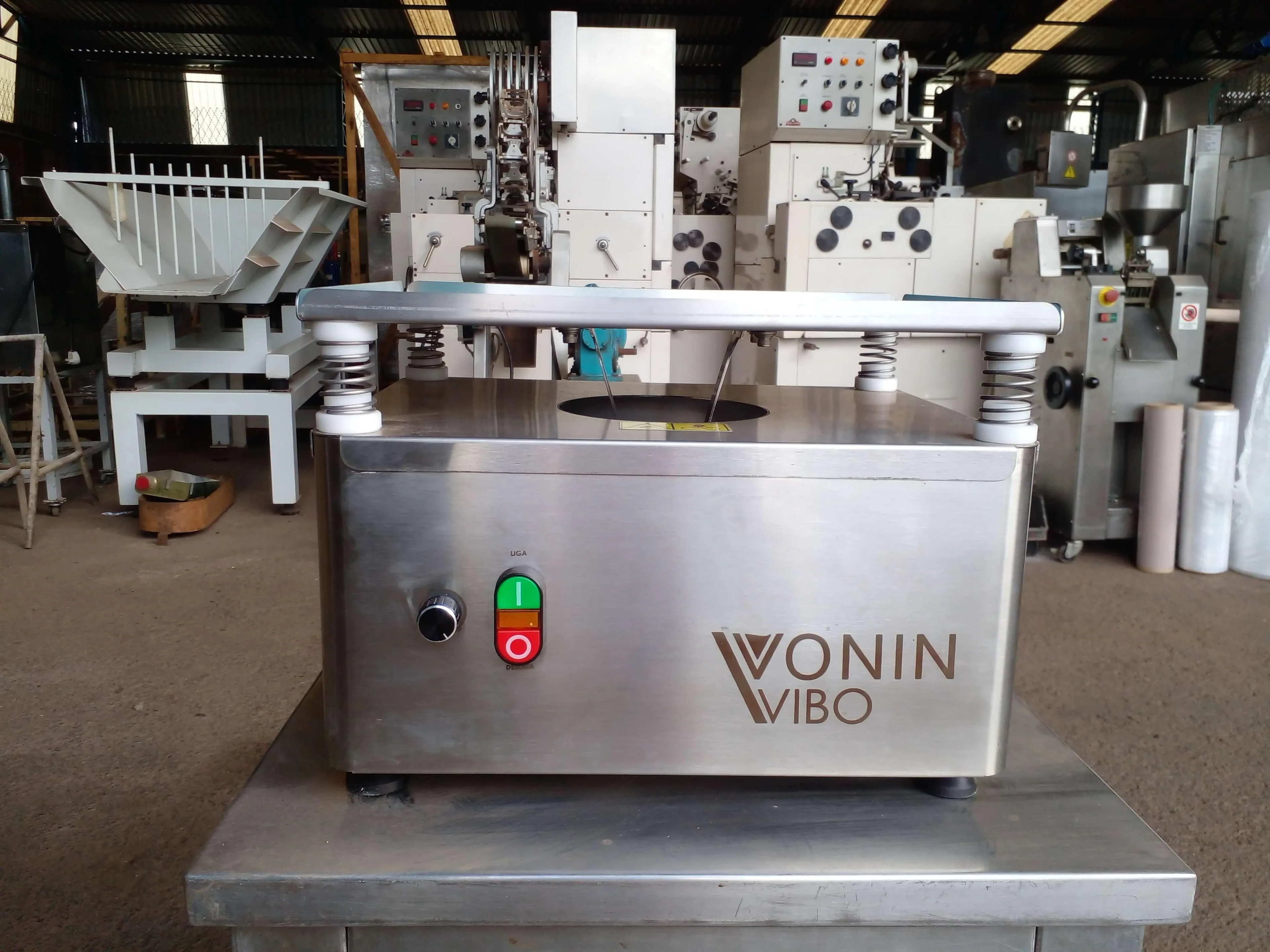 mesa-vibratoria-marca-vonin-modelo-vibo
