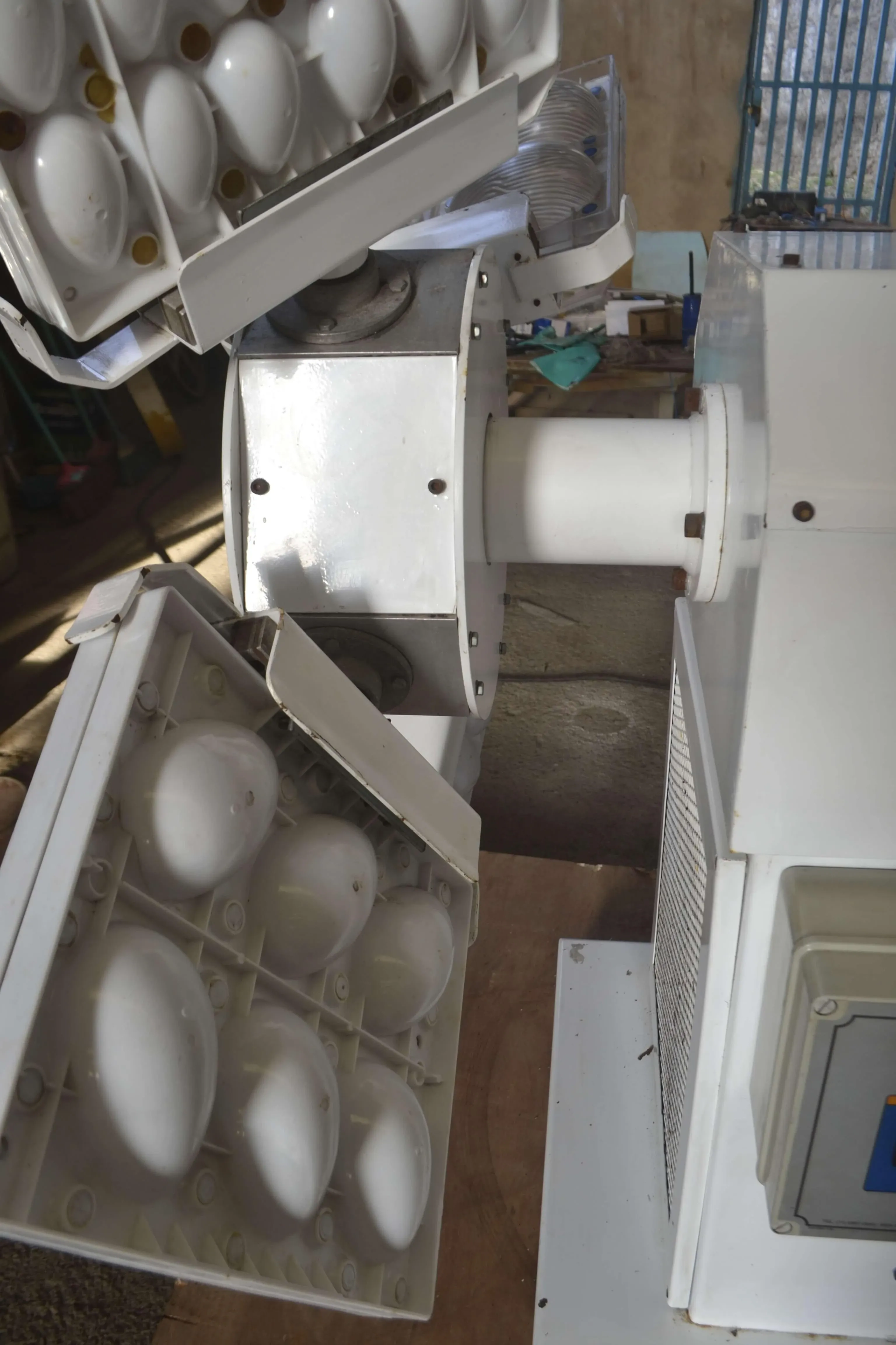 centrifuga-para-ovo-de-choc-4-liv