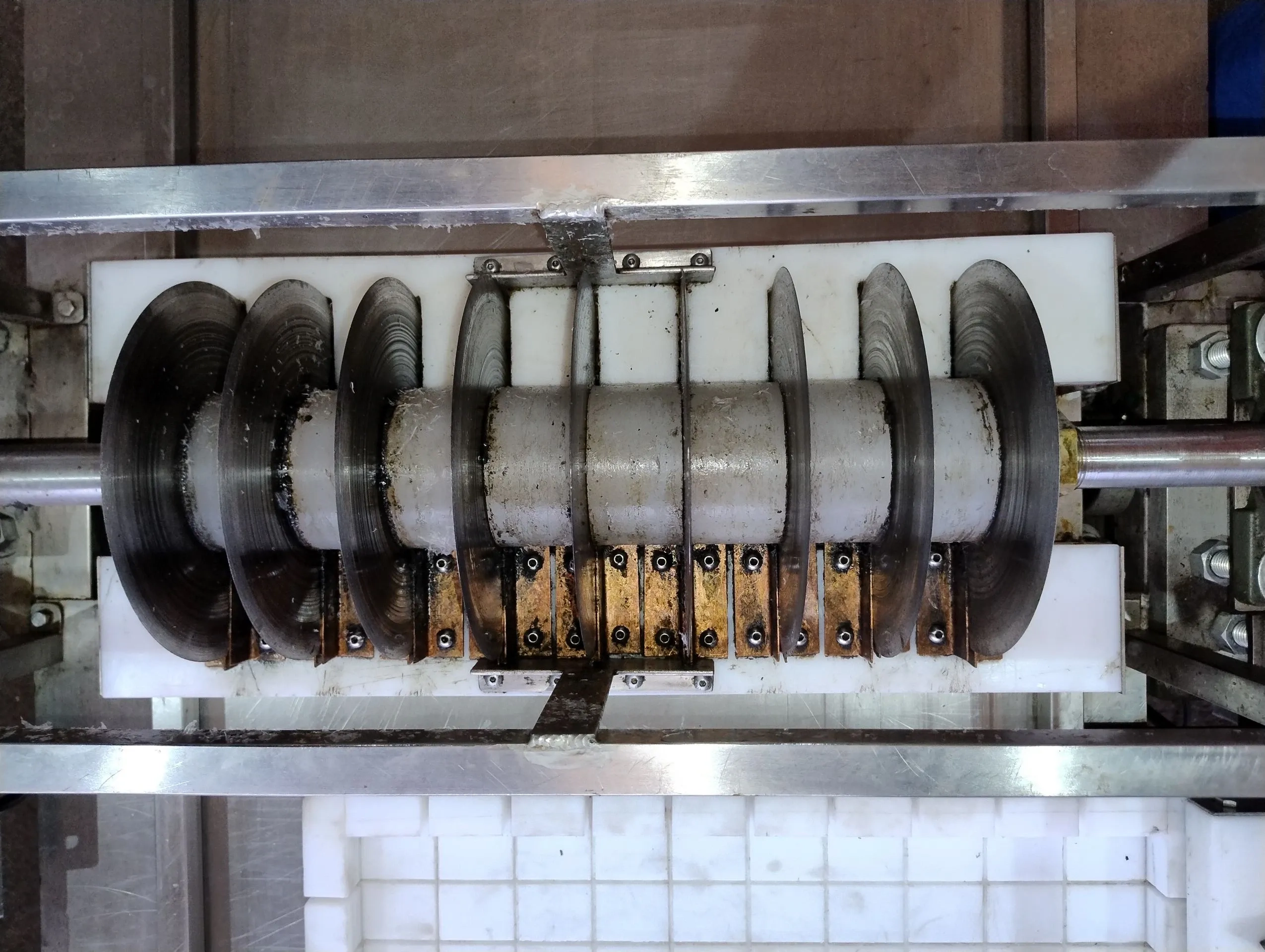 mesa-de-corte-de-doces-semiautomatica