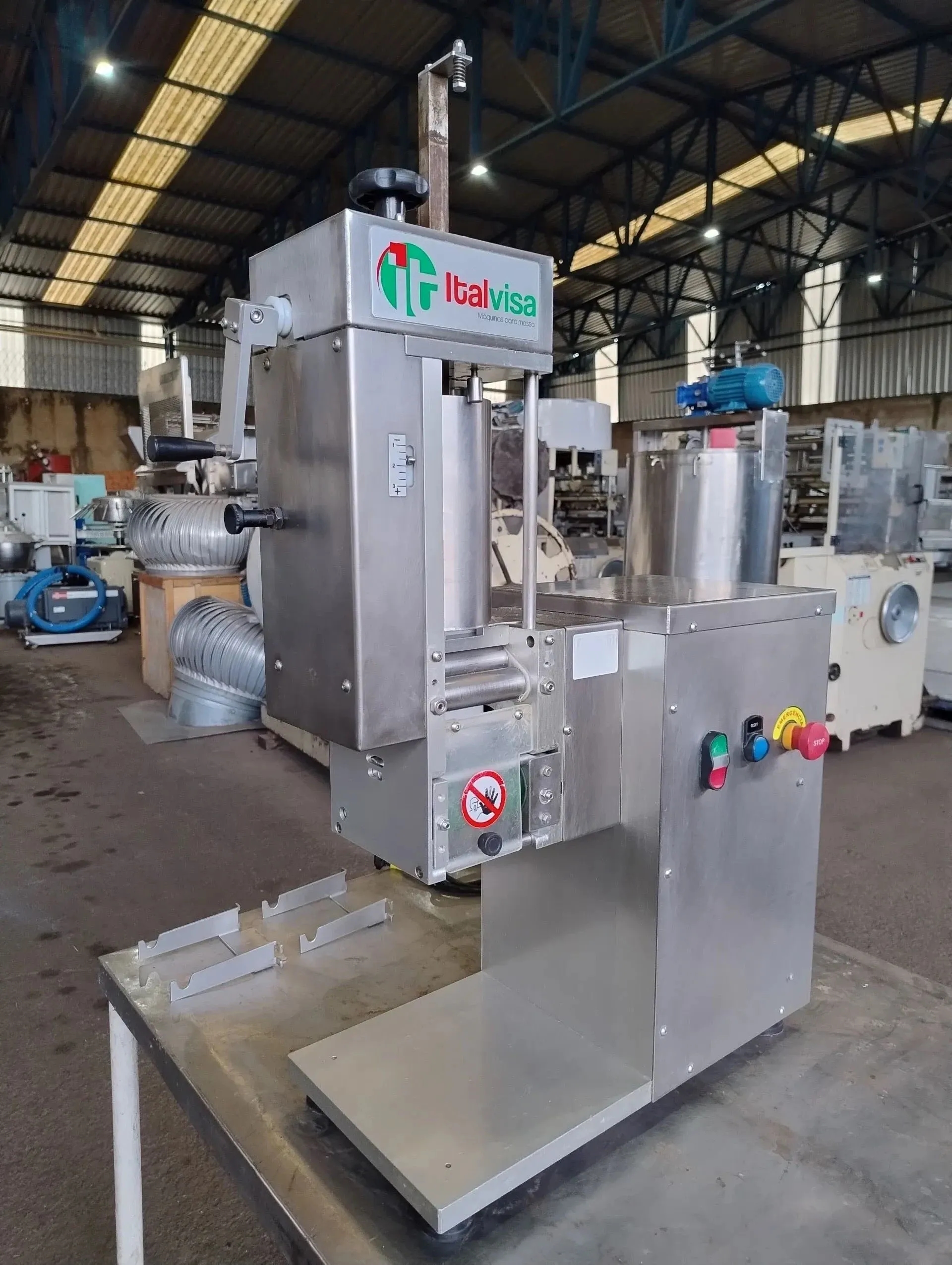 ravioleteria-marca-italvisa-modelo-rl-100