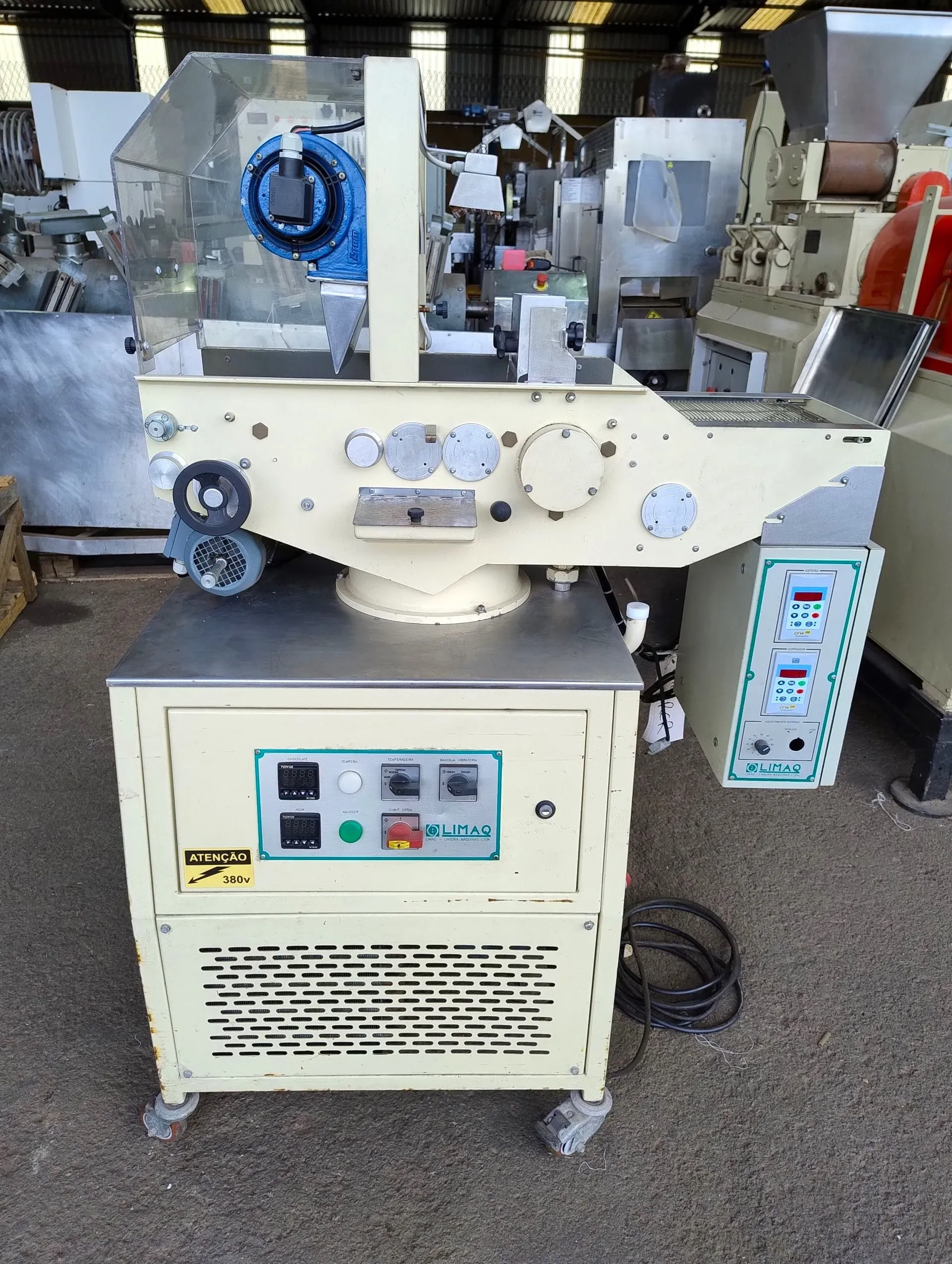 cobrideira-com-temperadeira-acoplados-marca-limaq