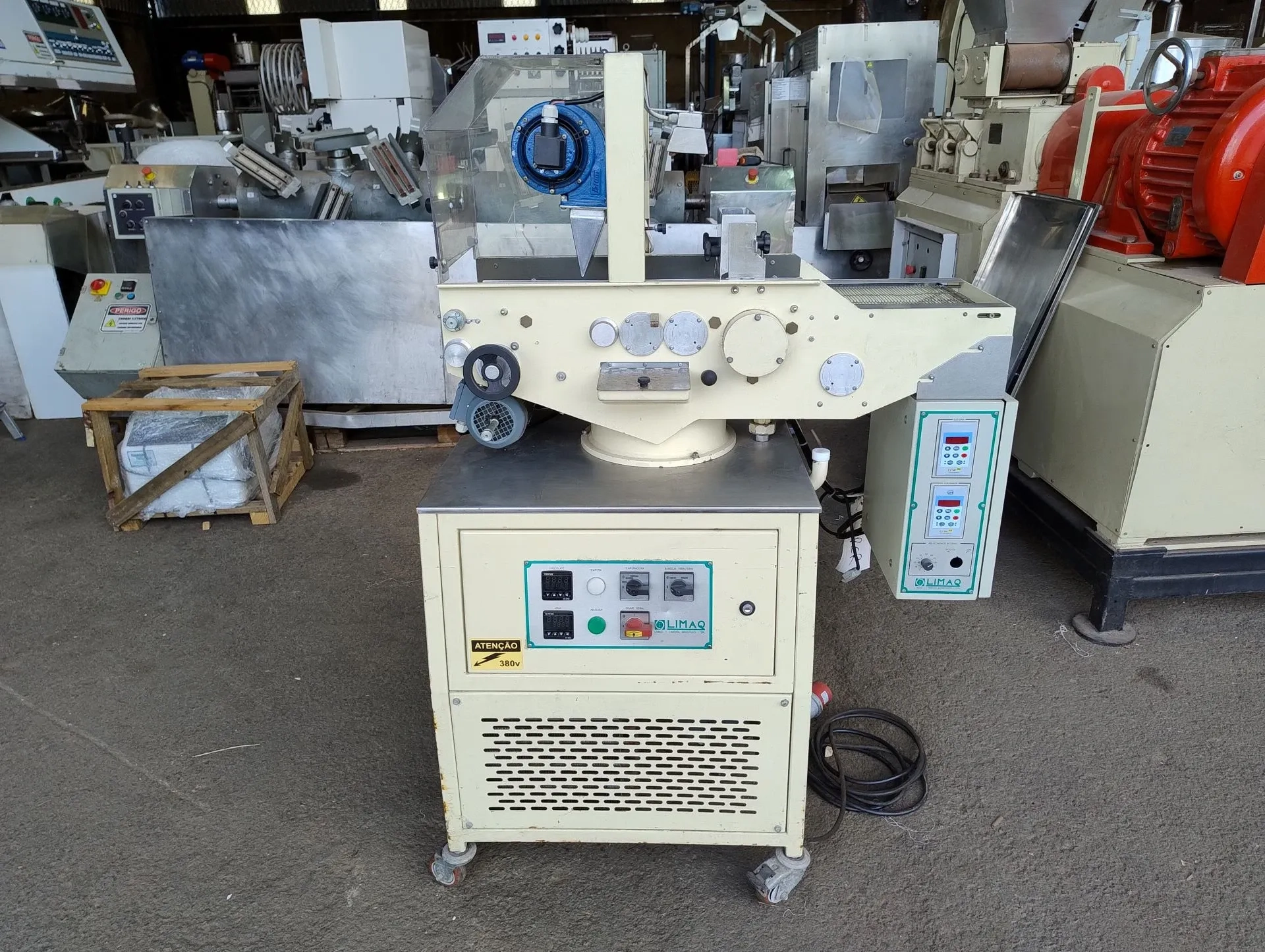 cobrideira-com-temperadeira-acoplados-marca-limaq