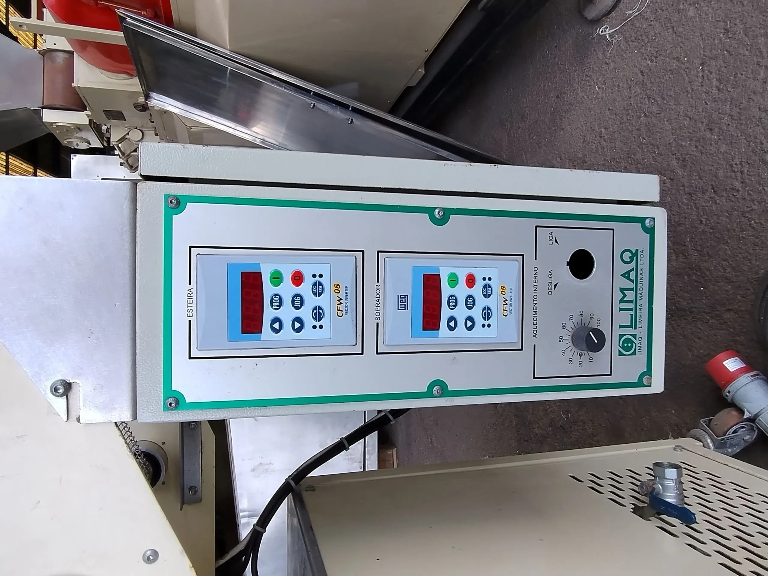 cobrideira-com-temperadeira-acoplados-marca-limaq