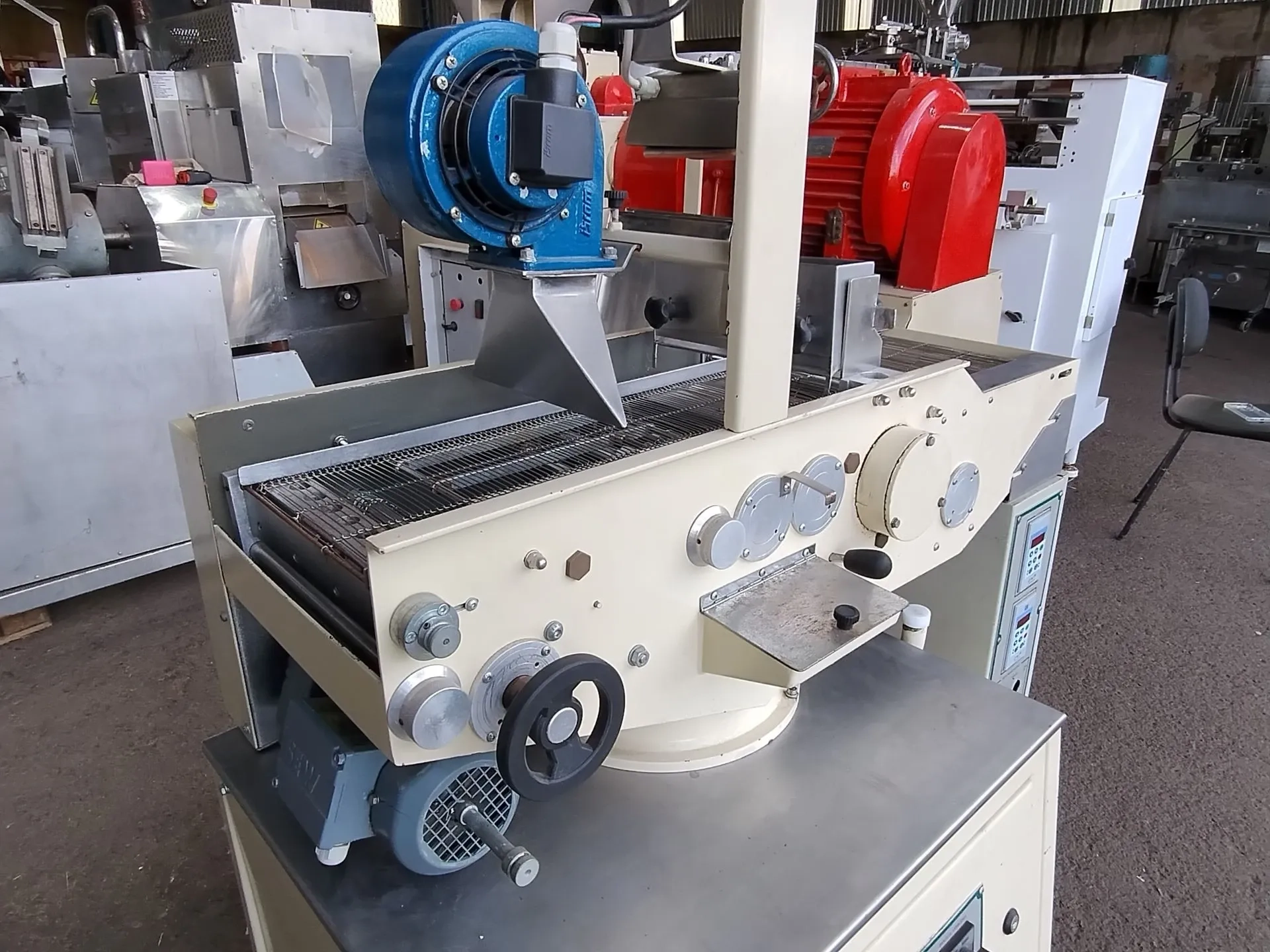 cobrideira-com-temperadeira-acoplados-marca-limaq