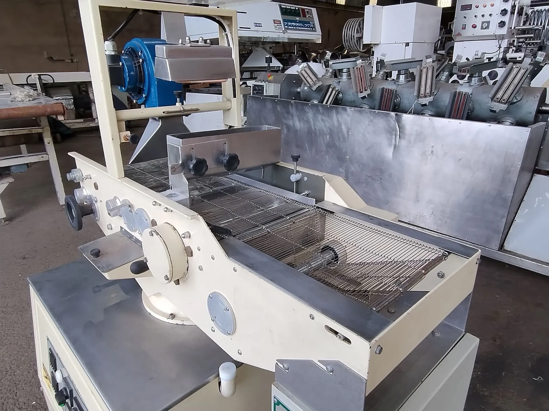 cobrideira-com-temperadeira-acoplados-marca-limaq