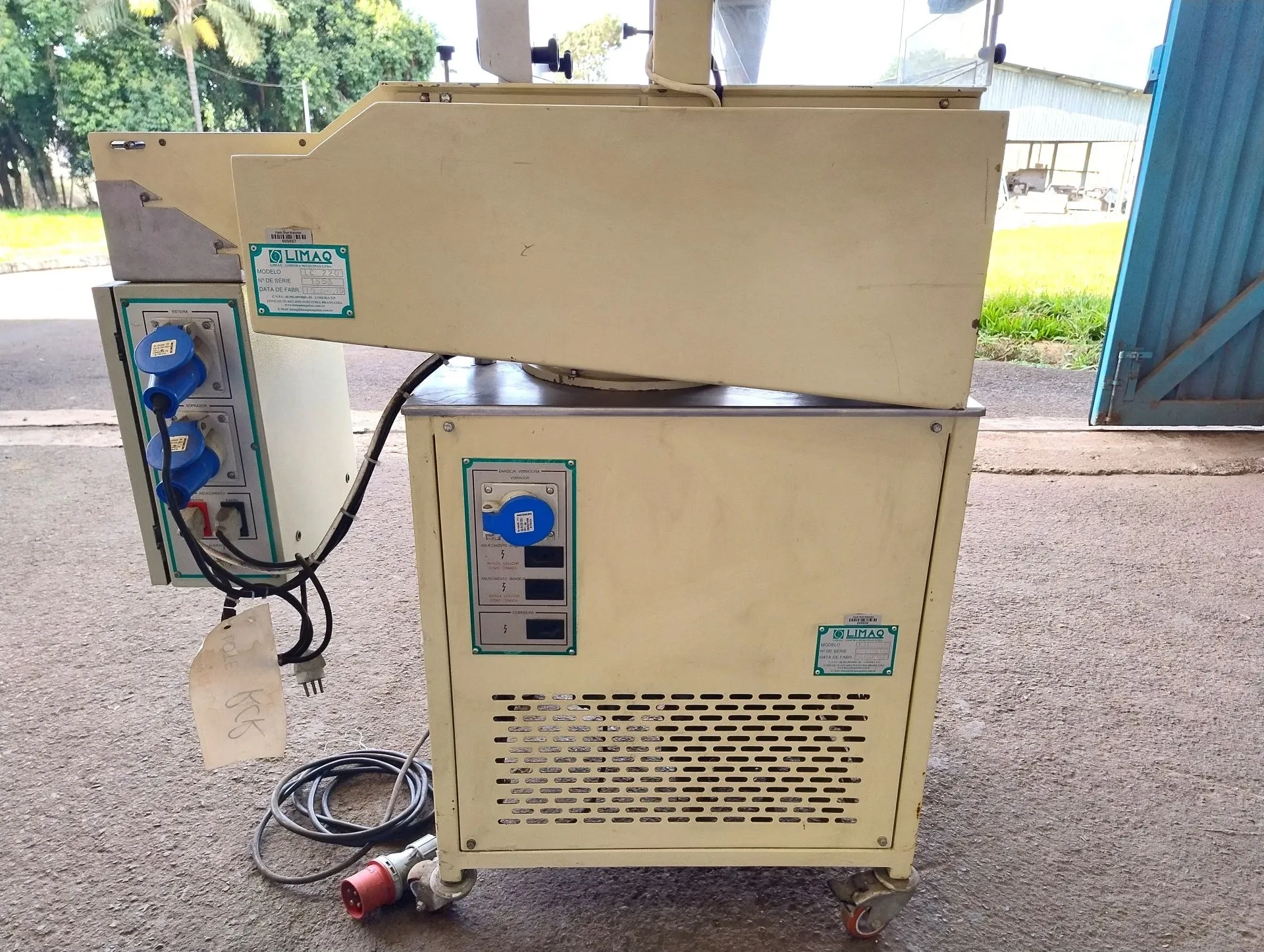 cobrideira-com-temperadeira-acoplados-marca-limaq