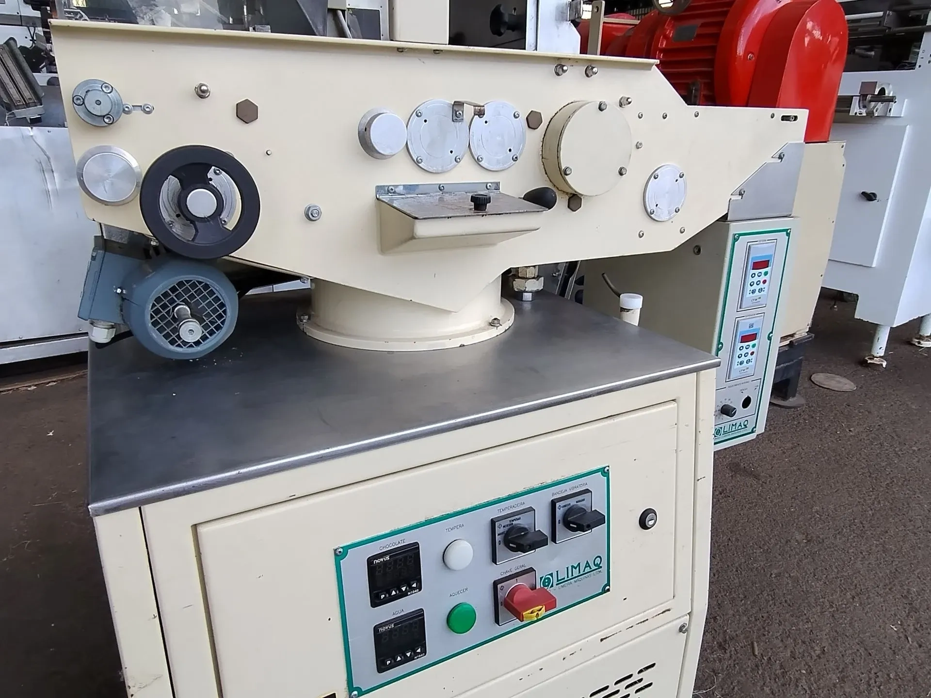 cobrideira-com-temperadeira-acoplados-marca-limaq