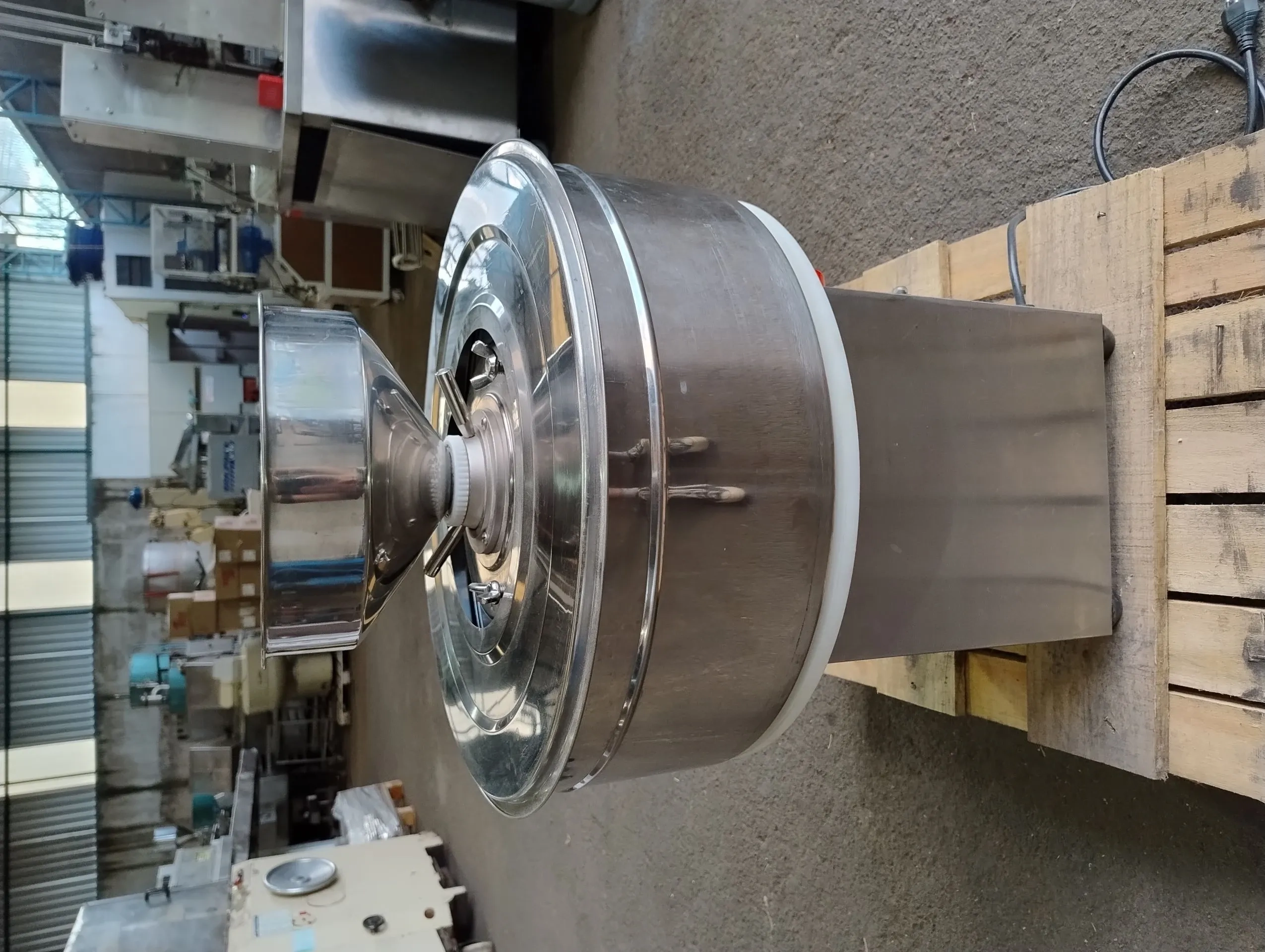 moinho-producao-pastas-graos-amendoim-2024