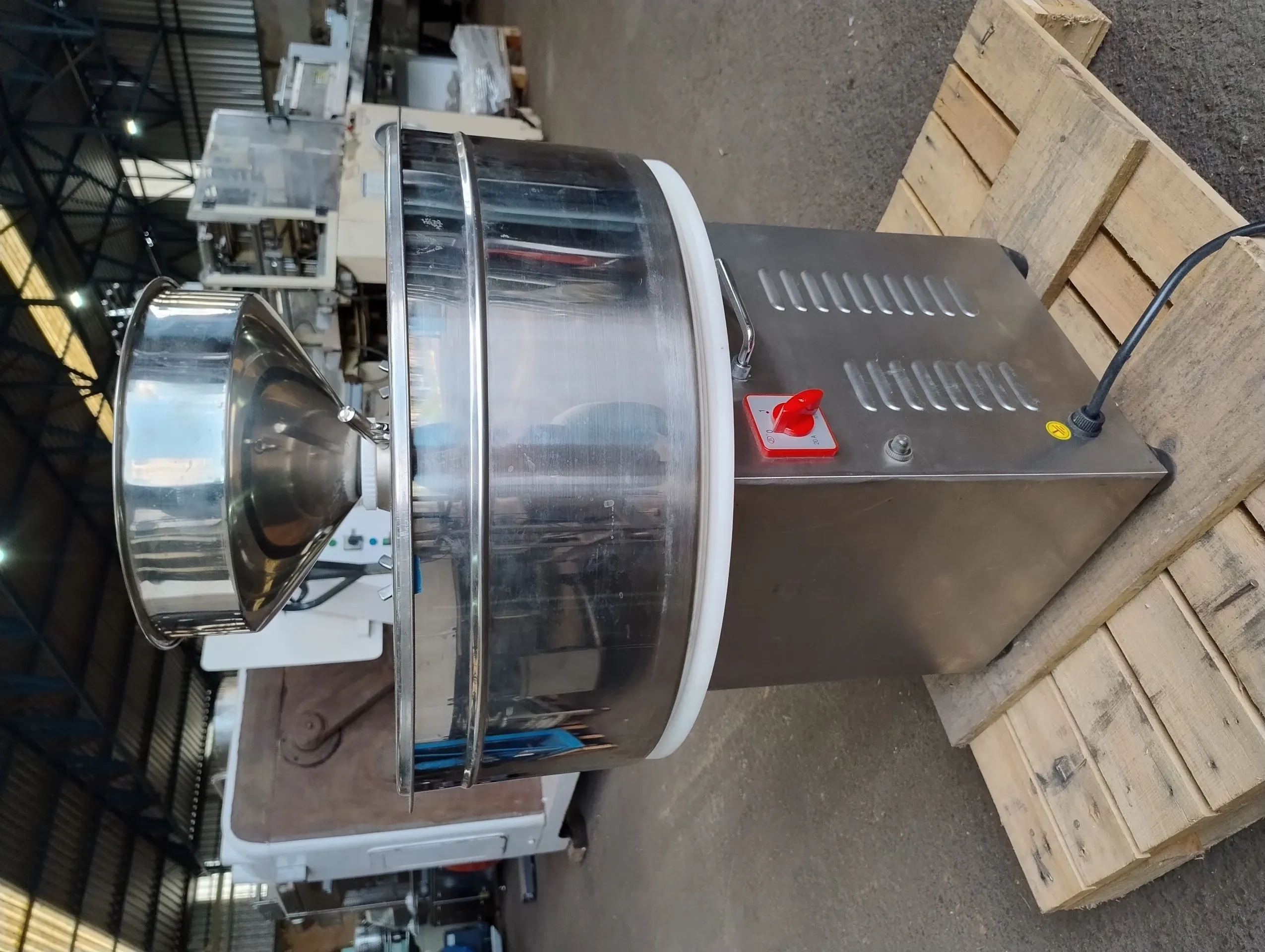 moinho-producao-pastas-graos-amendoim-2024