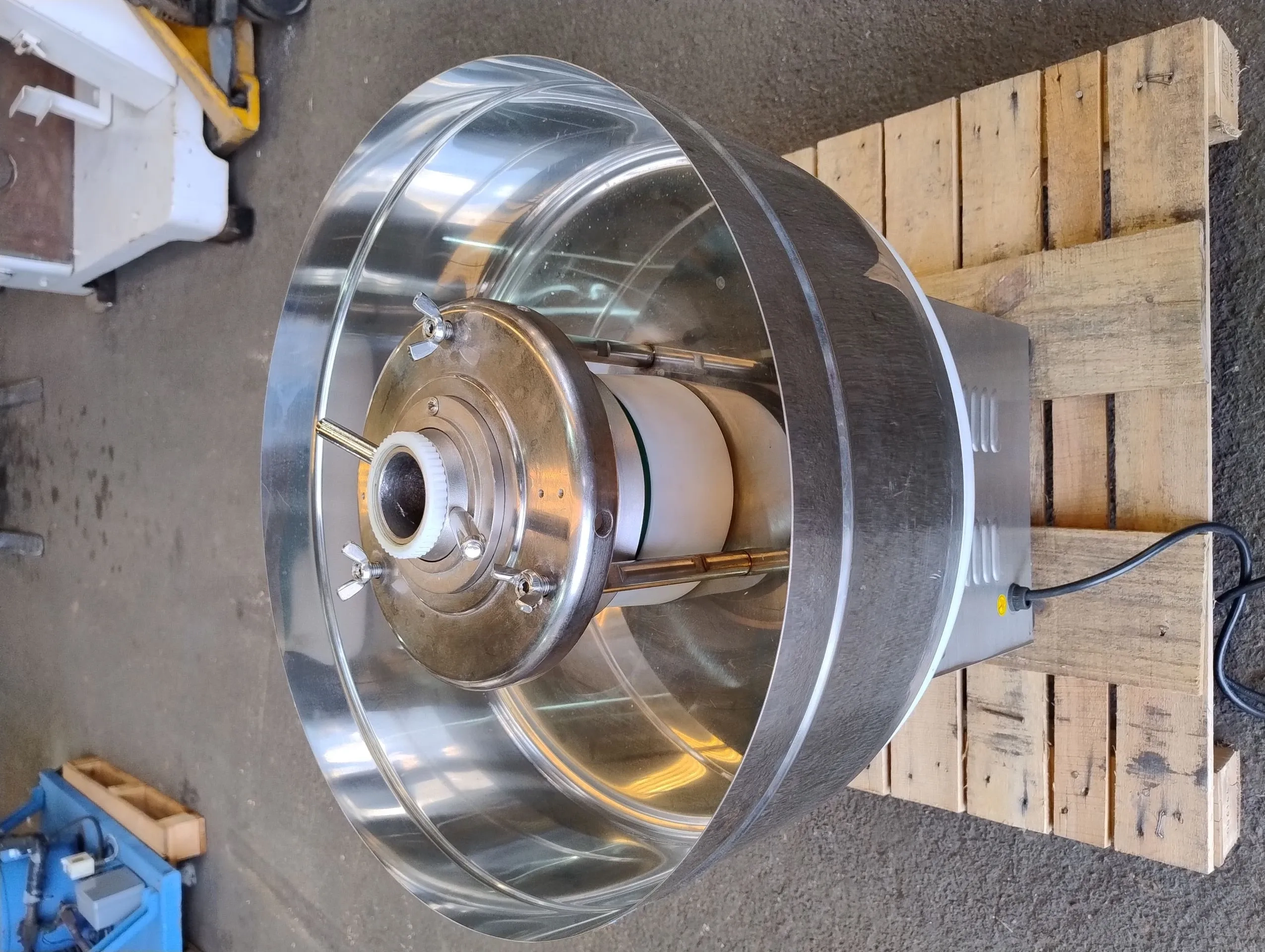 moinho-producao-pastas-graos-amendoim-2024