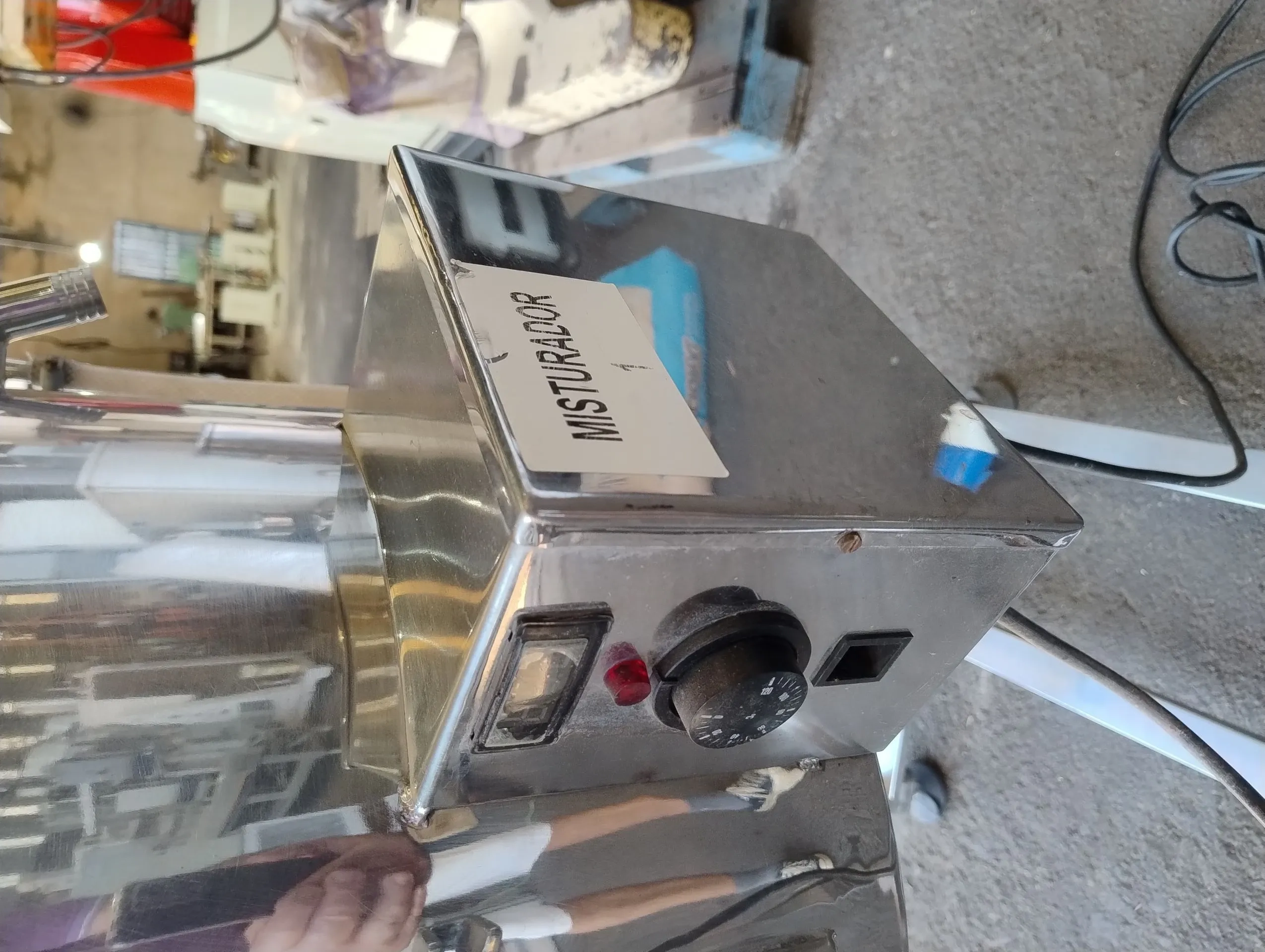 tacho-cozinhador-encamisado-em-aco-inox-capacidade-50-litros