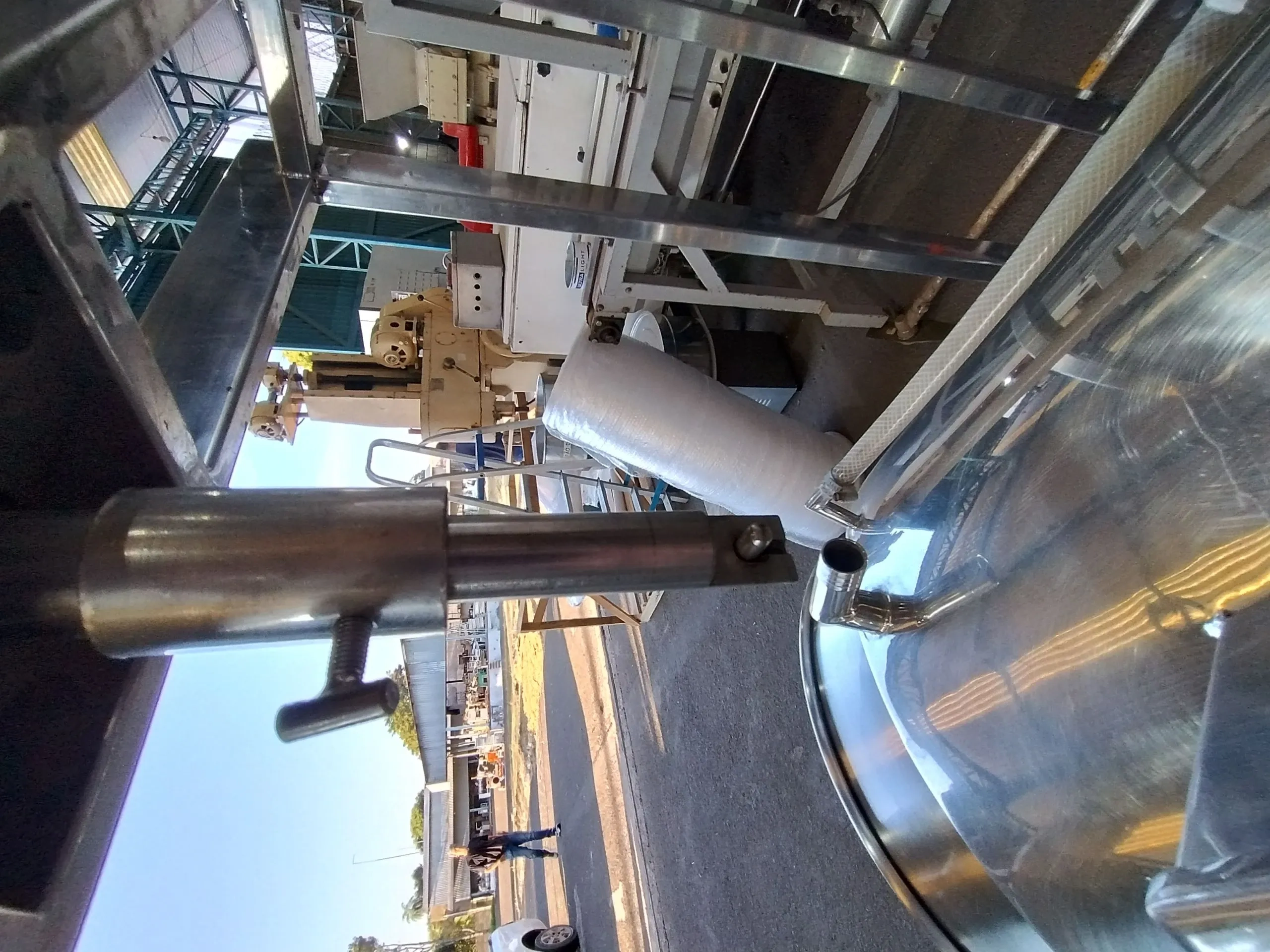 tacho-cozinhador-encamisado-em-aco-inox-capacidade-50-litros