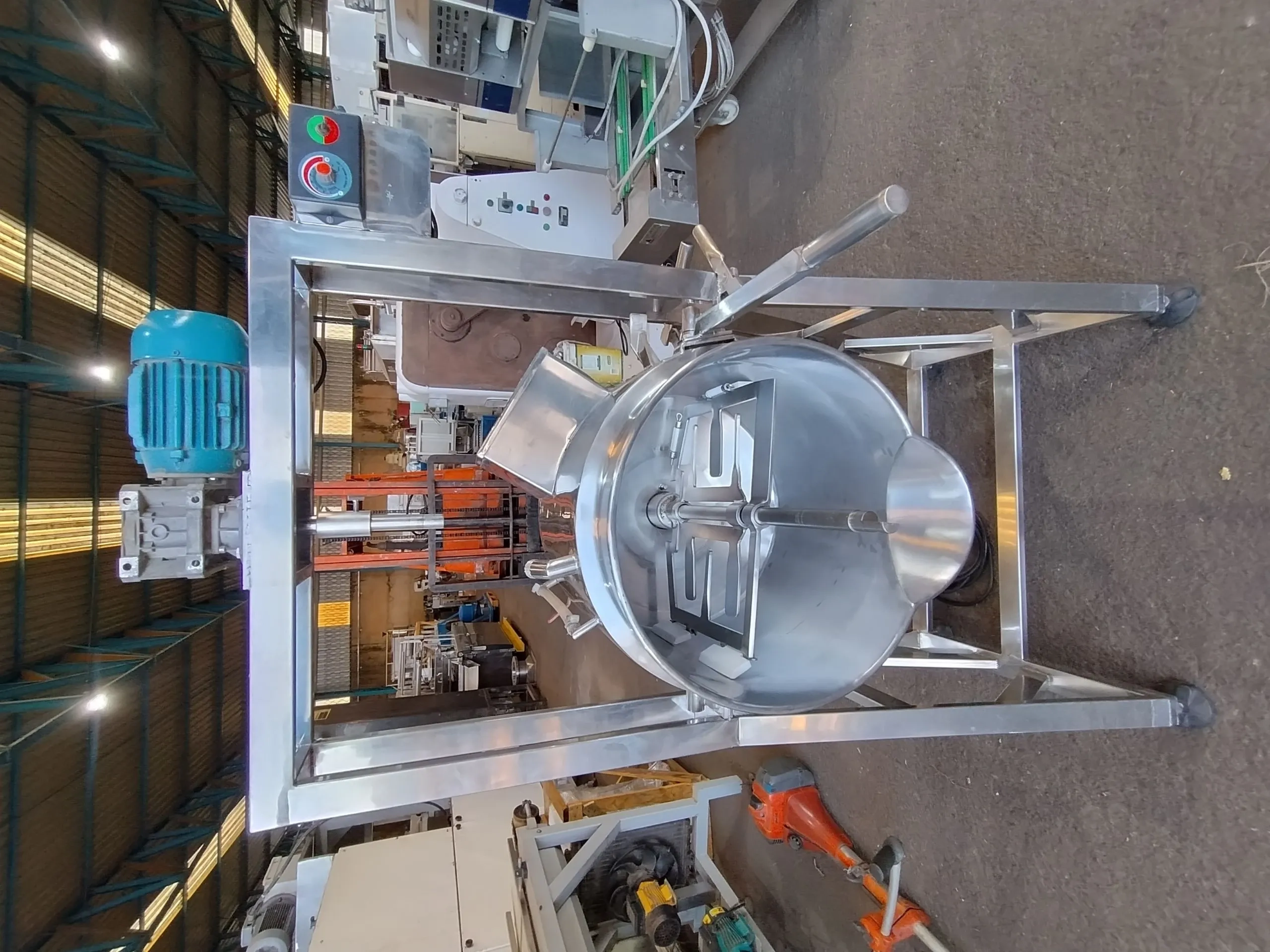 tacho-cozinhador-encamisado-em-aco-inox-capacidade-50-litros