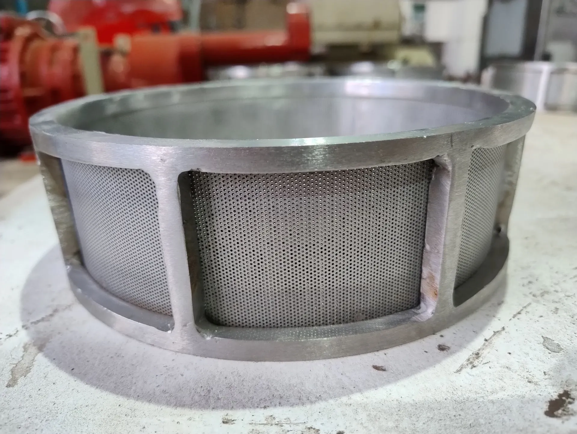 moinho-univer-inox-capacid-100-a-200-kg-h