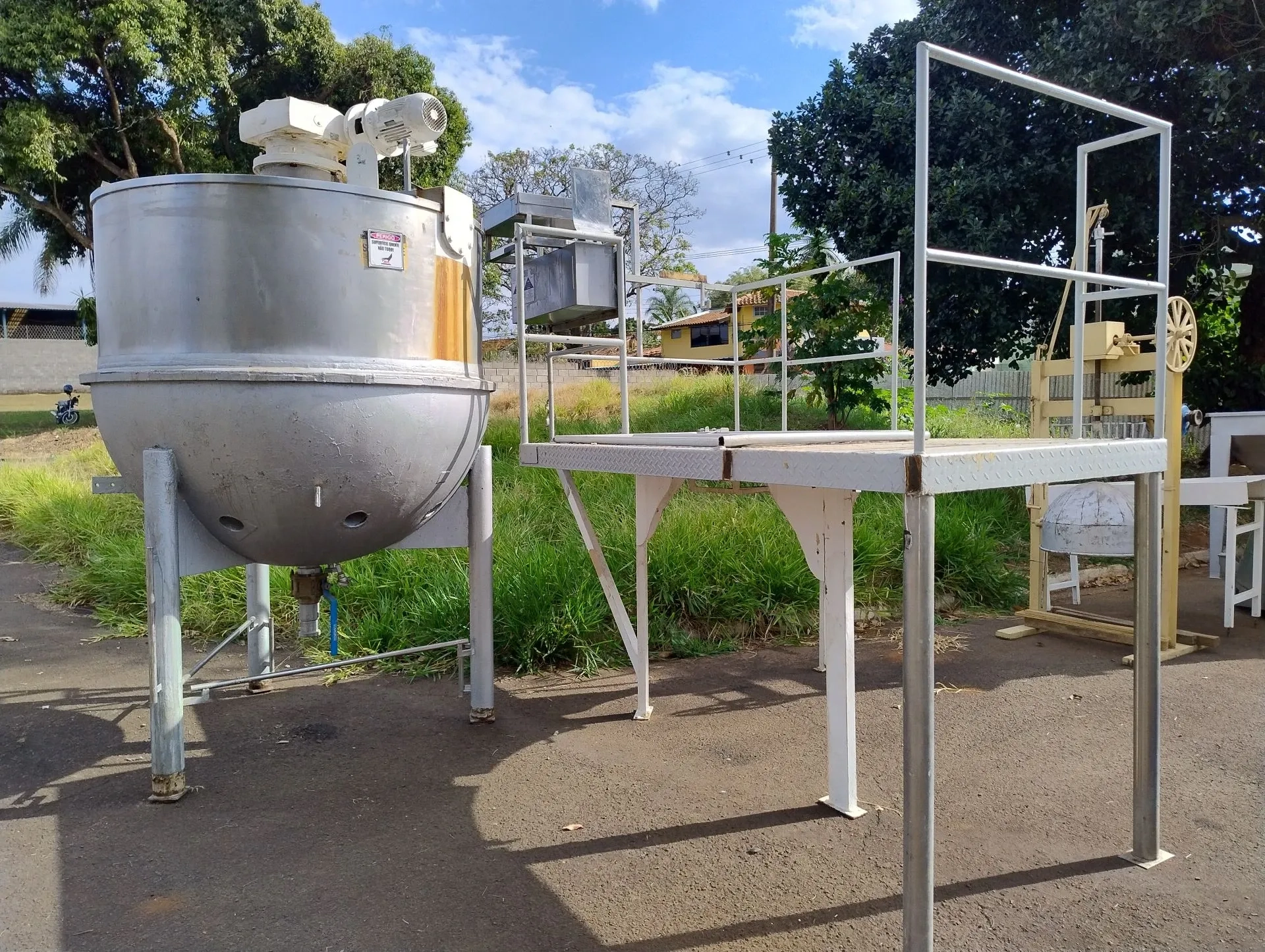 Tacho-cozinhador-vapor-cap-3-mil-litros