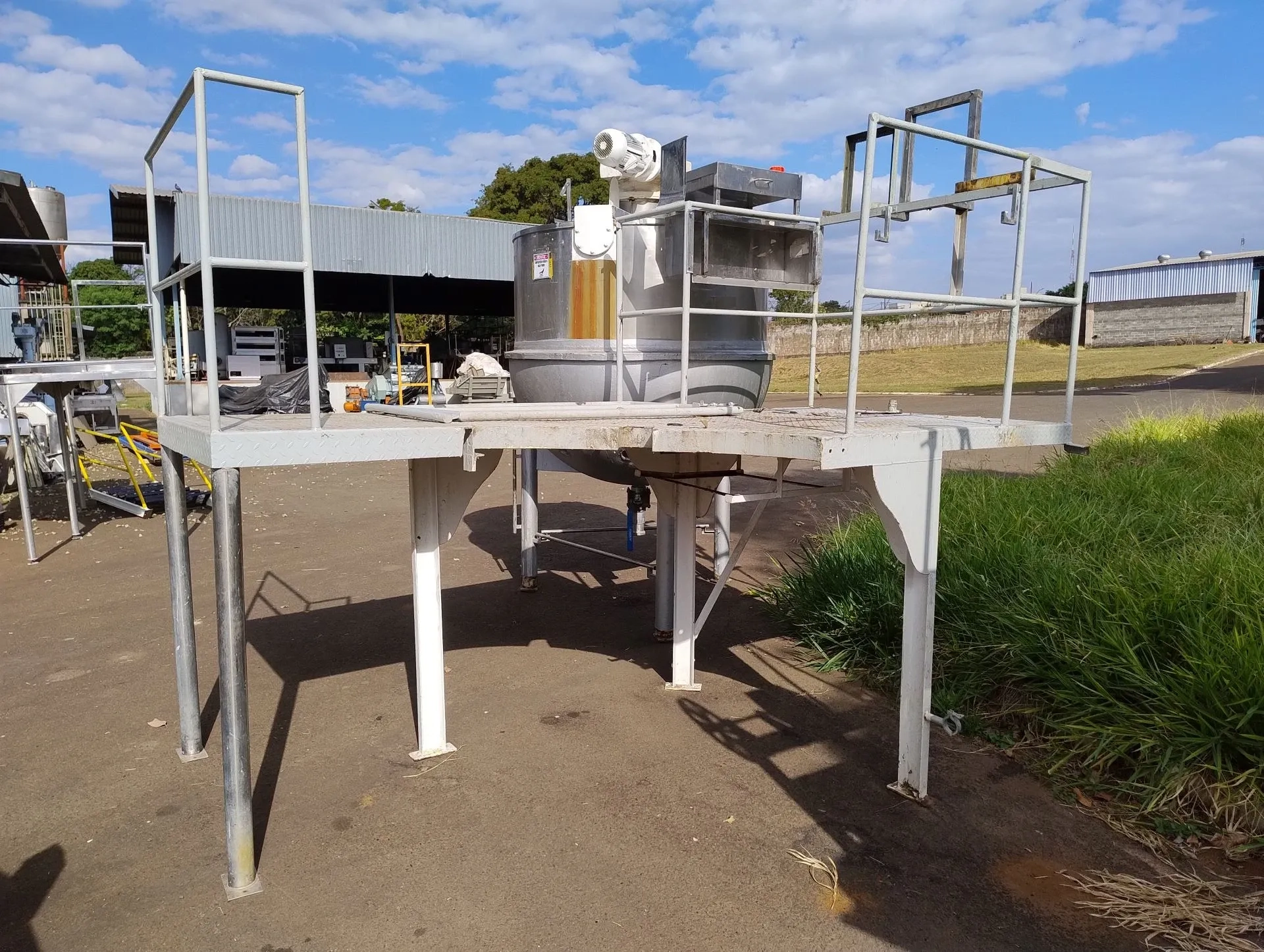 Tacho-cozinhador-vapor-cap-3-mil-litros