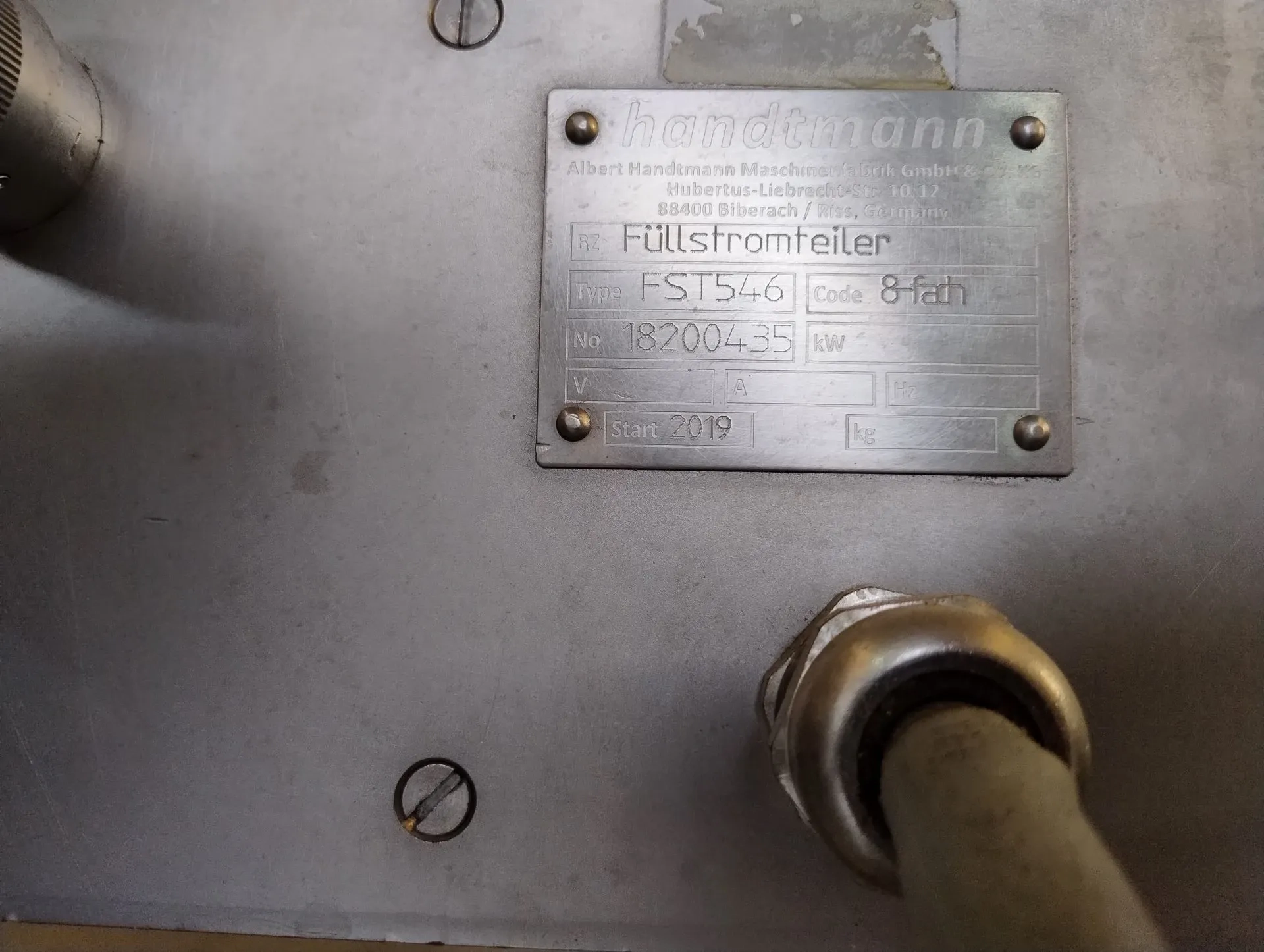 formador-sistema-de-formcao-de-hamburguer-almondegas-e-outros-marca-handtmann