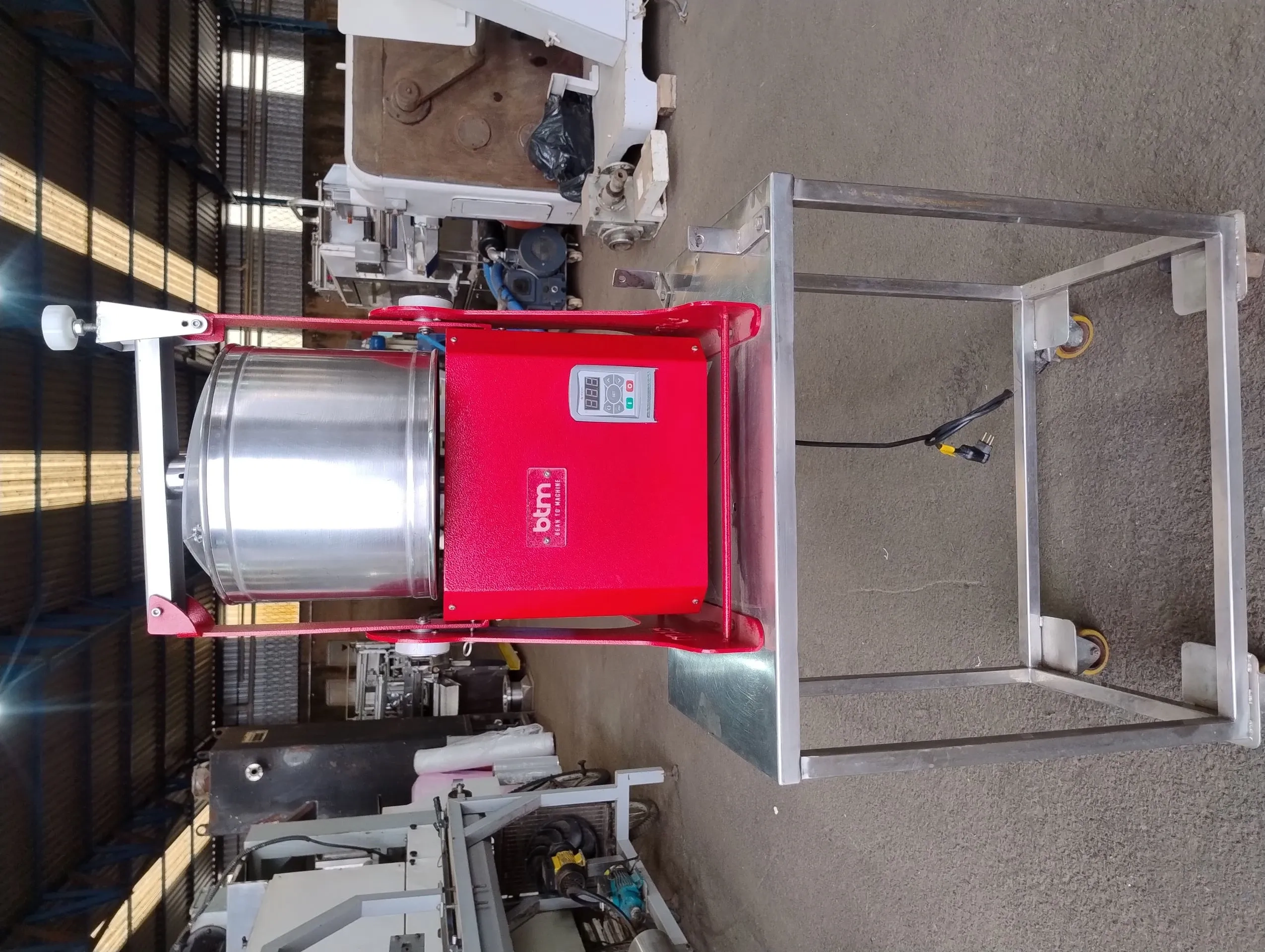 melangeur-capacidade-10-litros-marca-btm