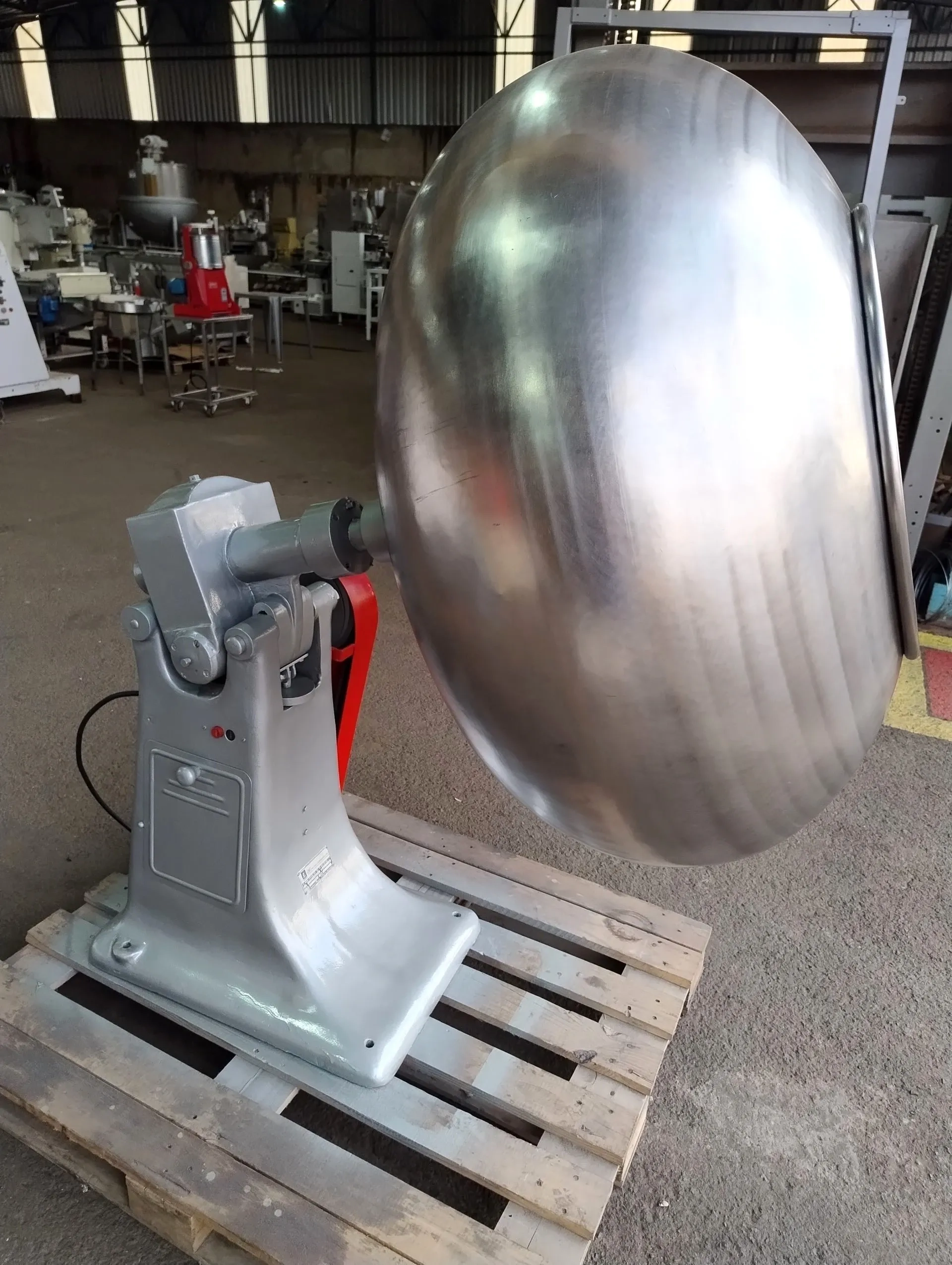 drageadeira-lisa-em-aco-inox-capacidade-200-litros