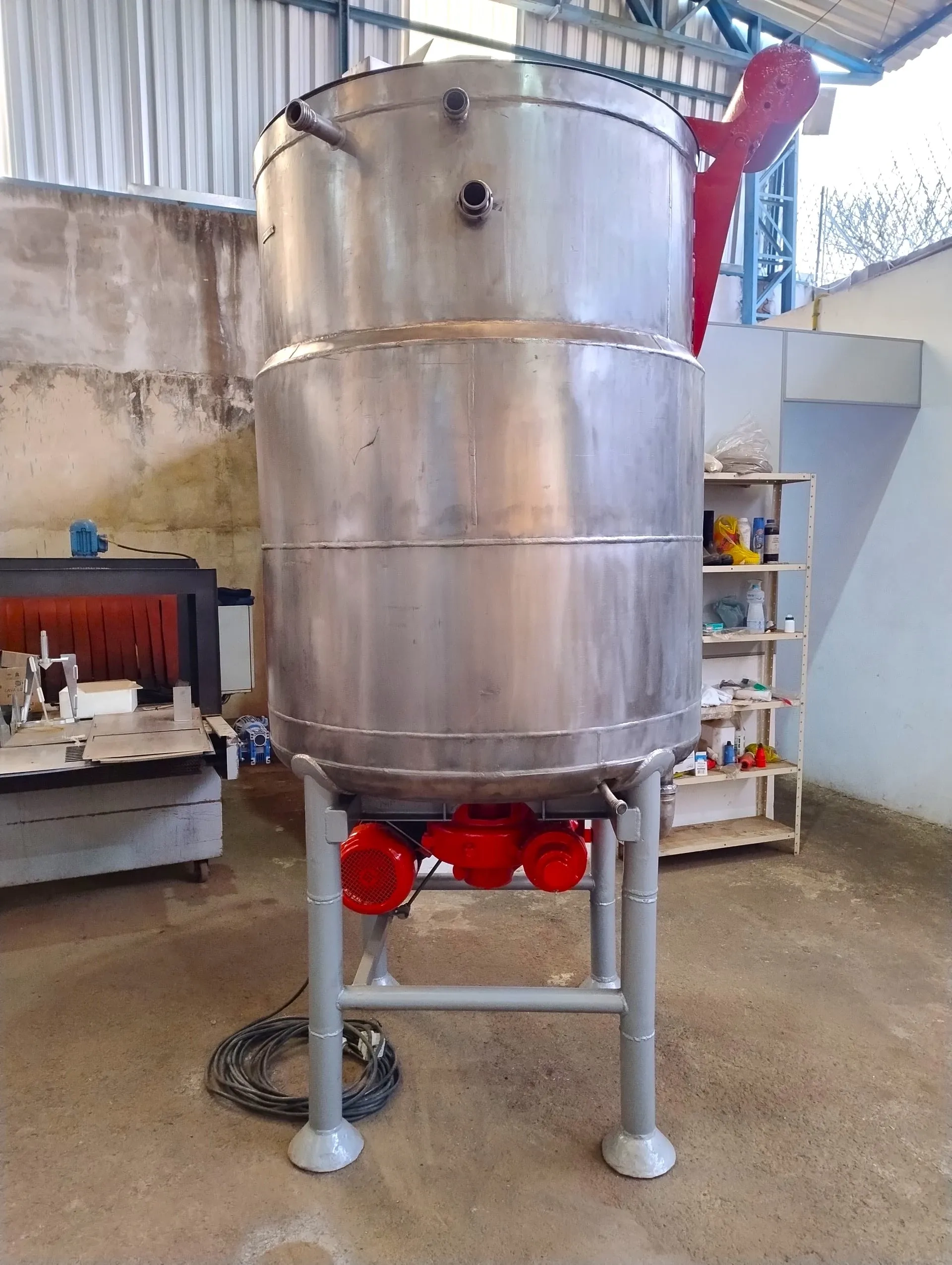 cozinhador-a-vapor-capacidade-1800-litros